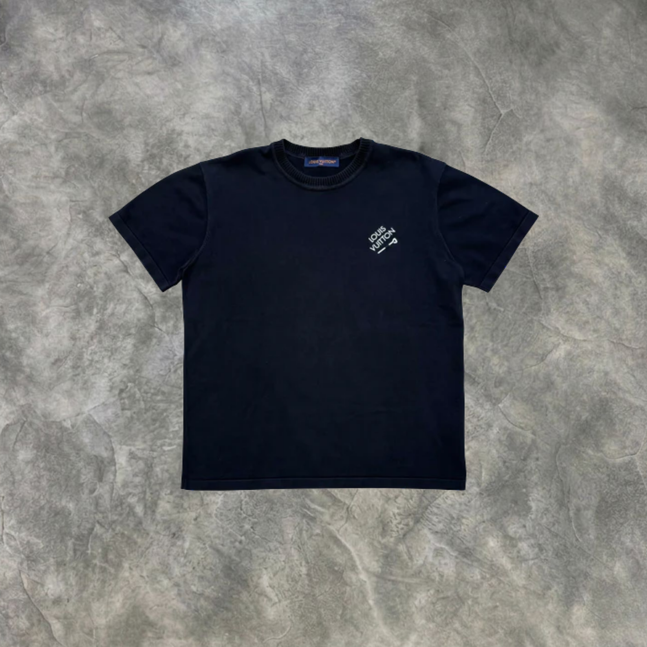 Elvare Club® T-Shirt
