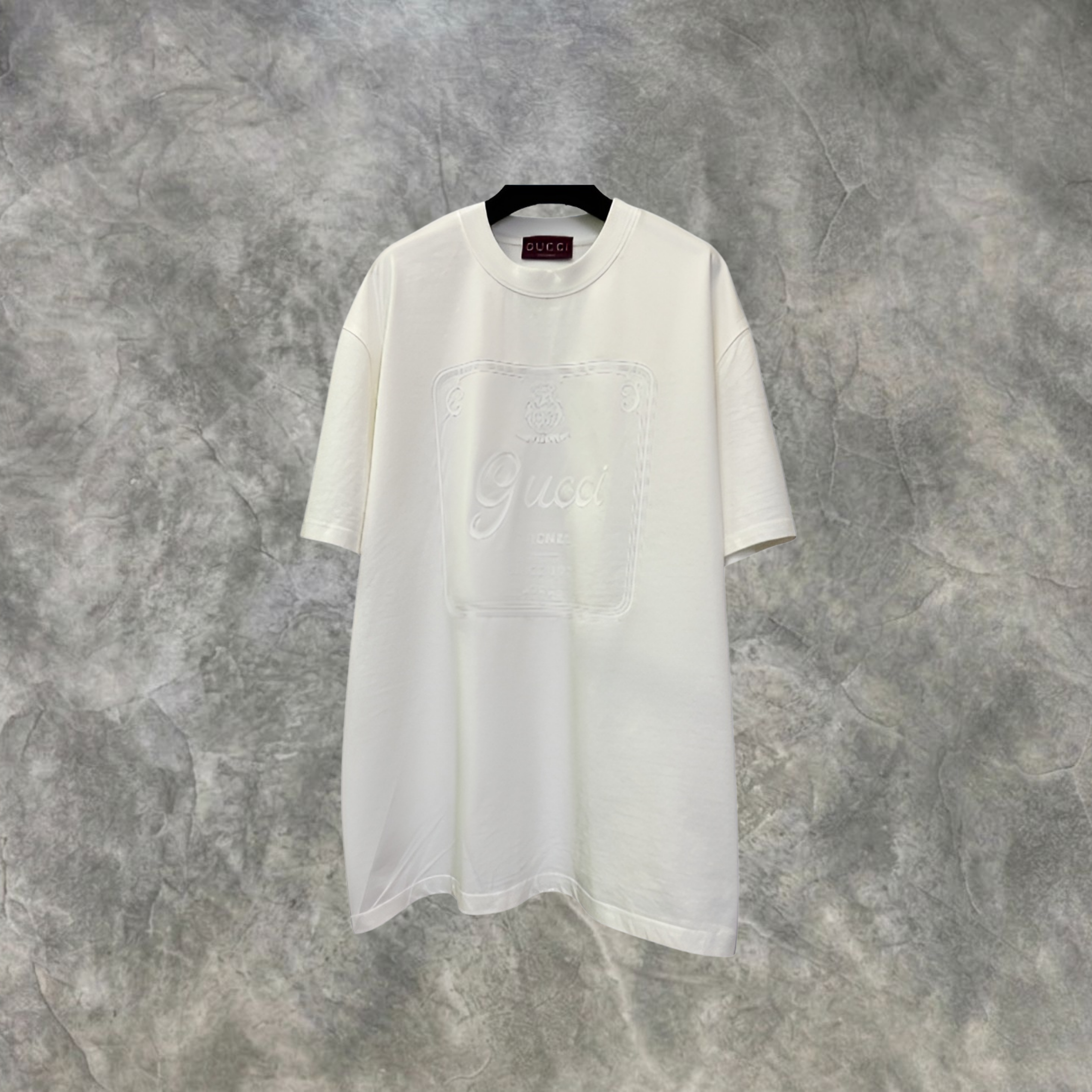 Elvare Club® T-Shirt