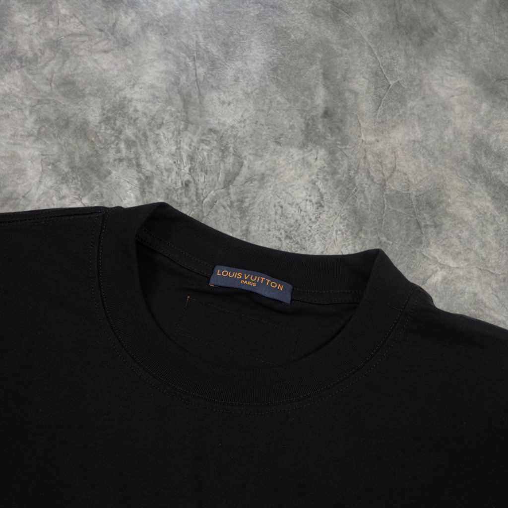 Elvare Club® T-shirt