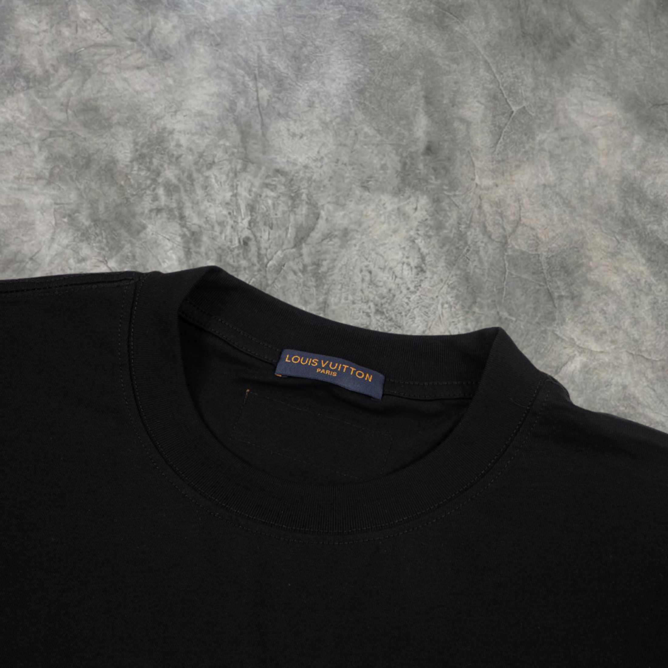 Elvare Club® T-shirt