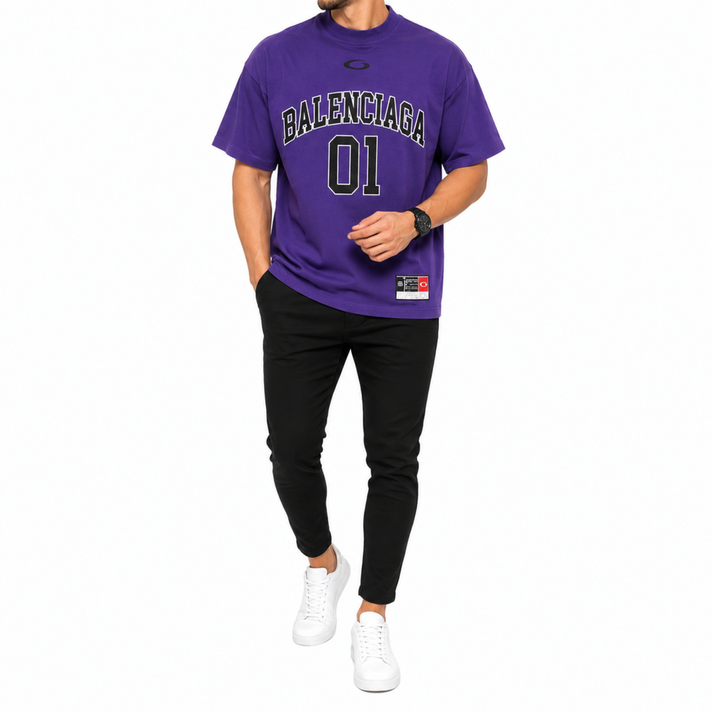 Elvare Club® T-Shirt