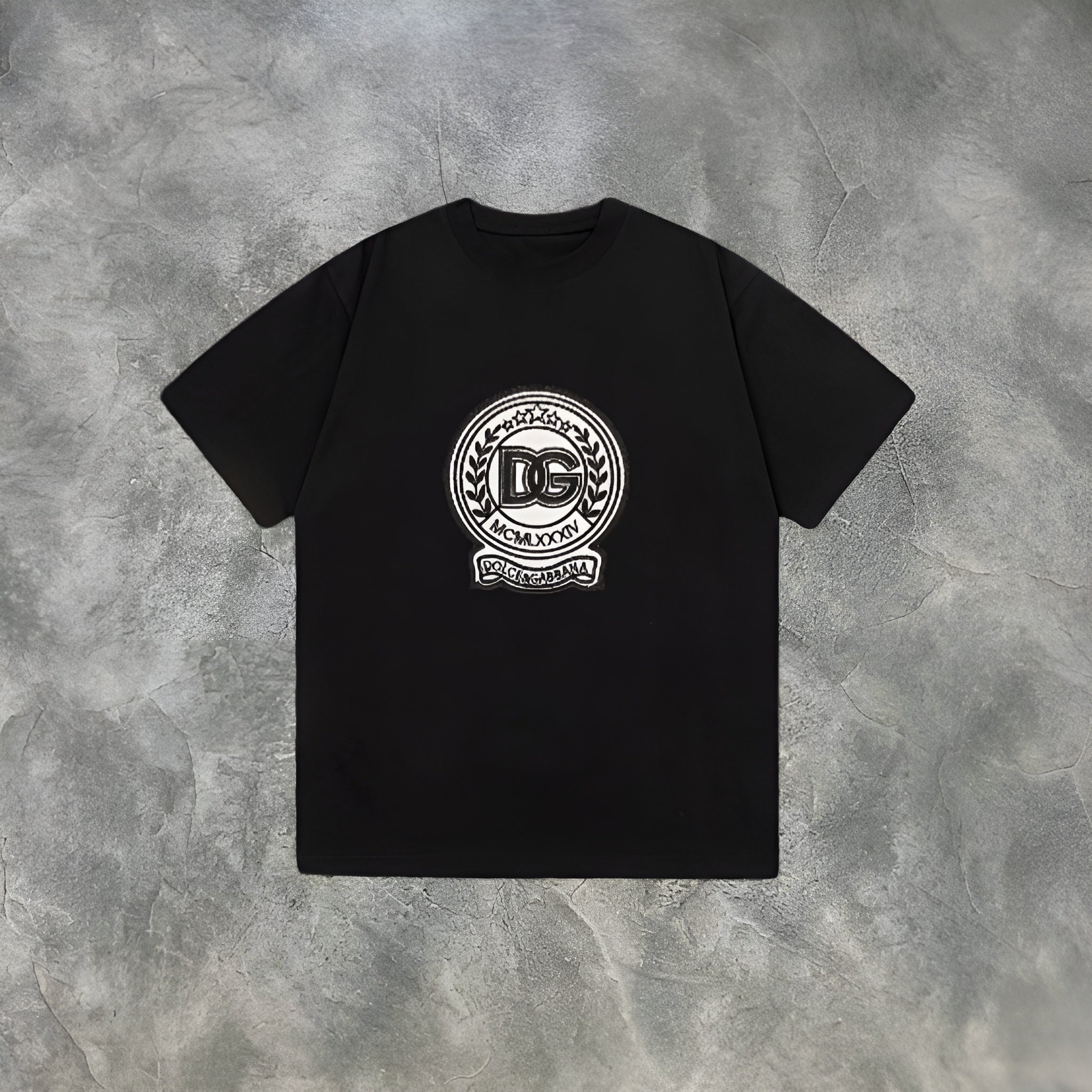 Elvare Club® T-Shirt