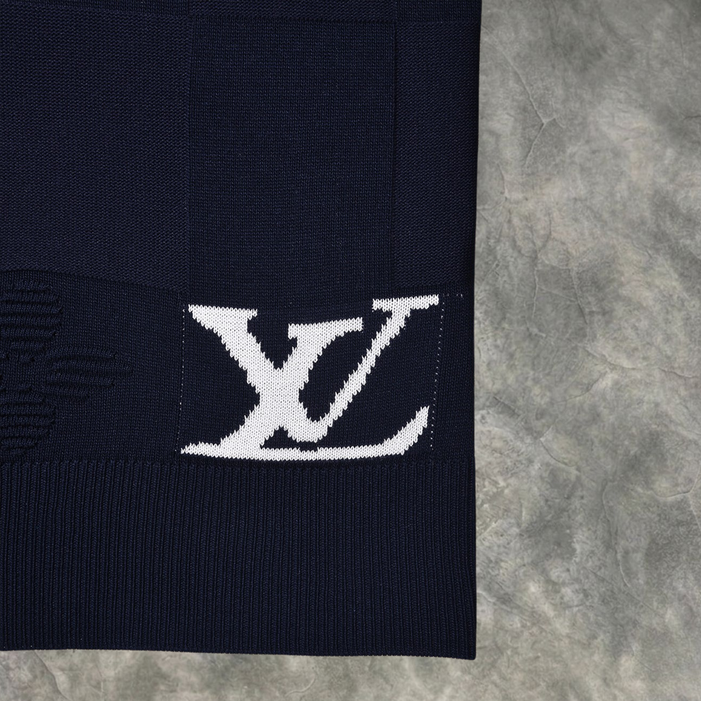 Elvare Club® T-shirt