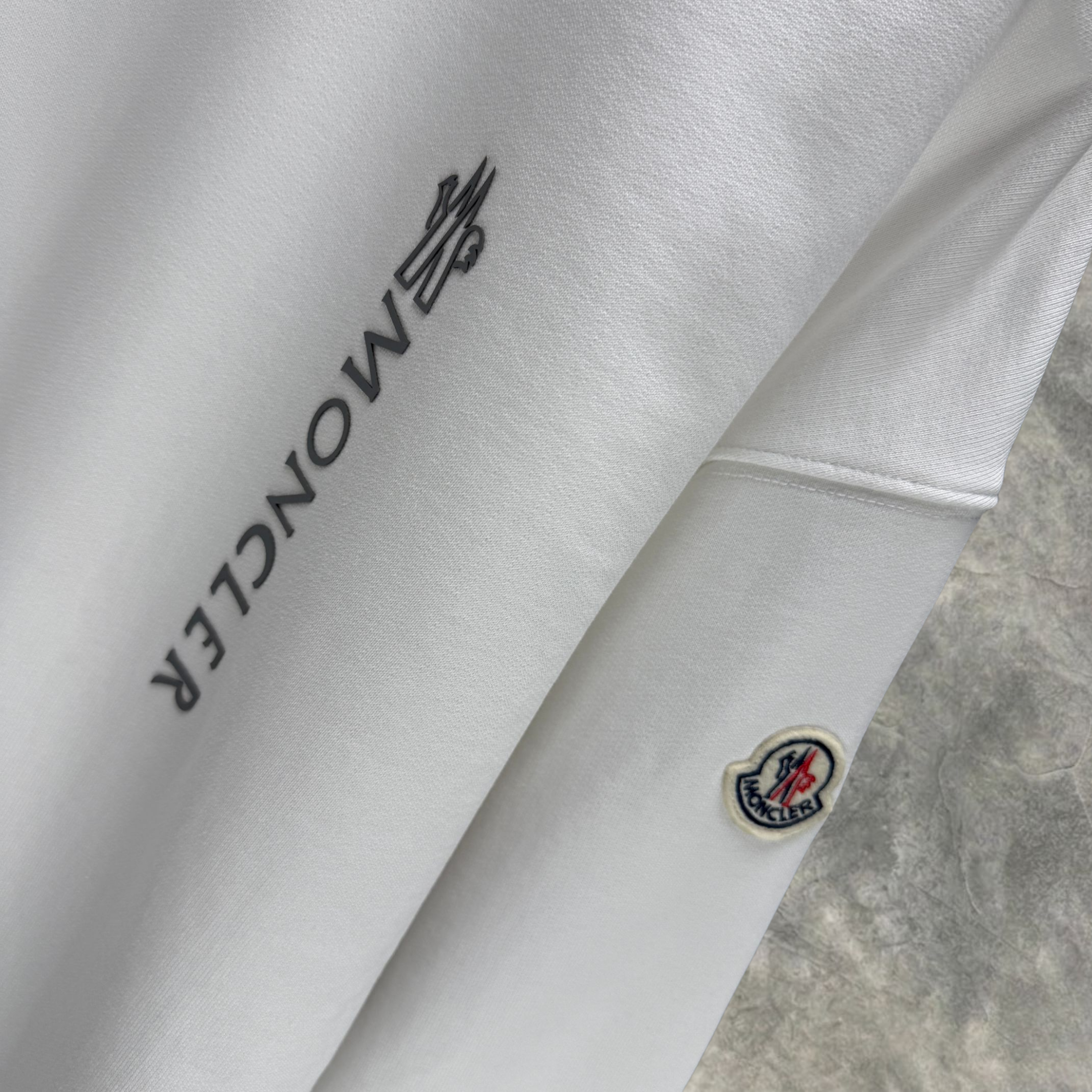 Elvare Club® Sweater