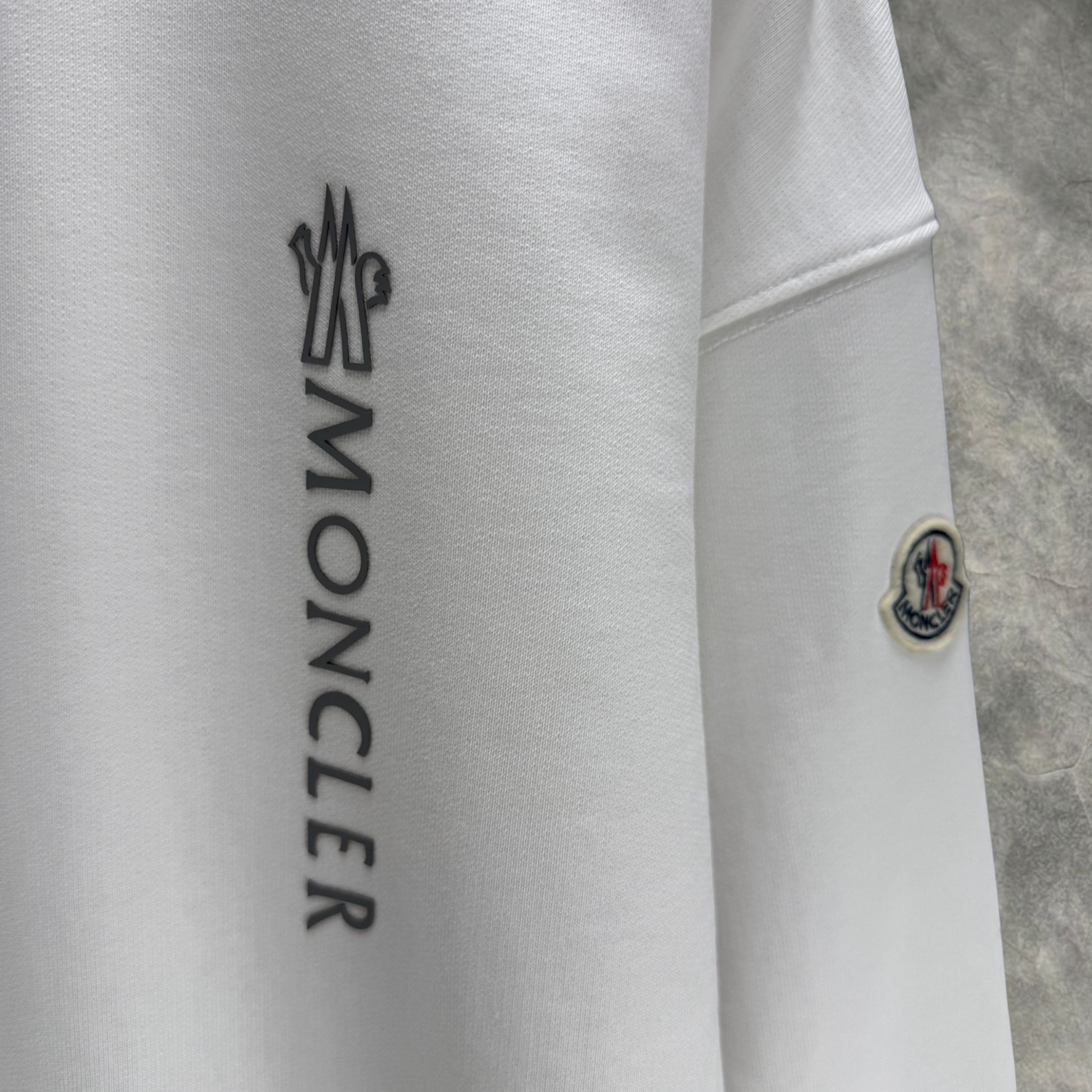 Elvare Club® Sweater