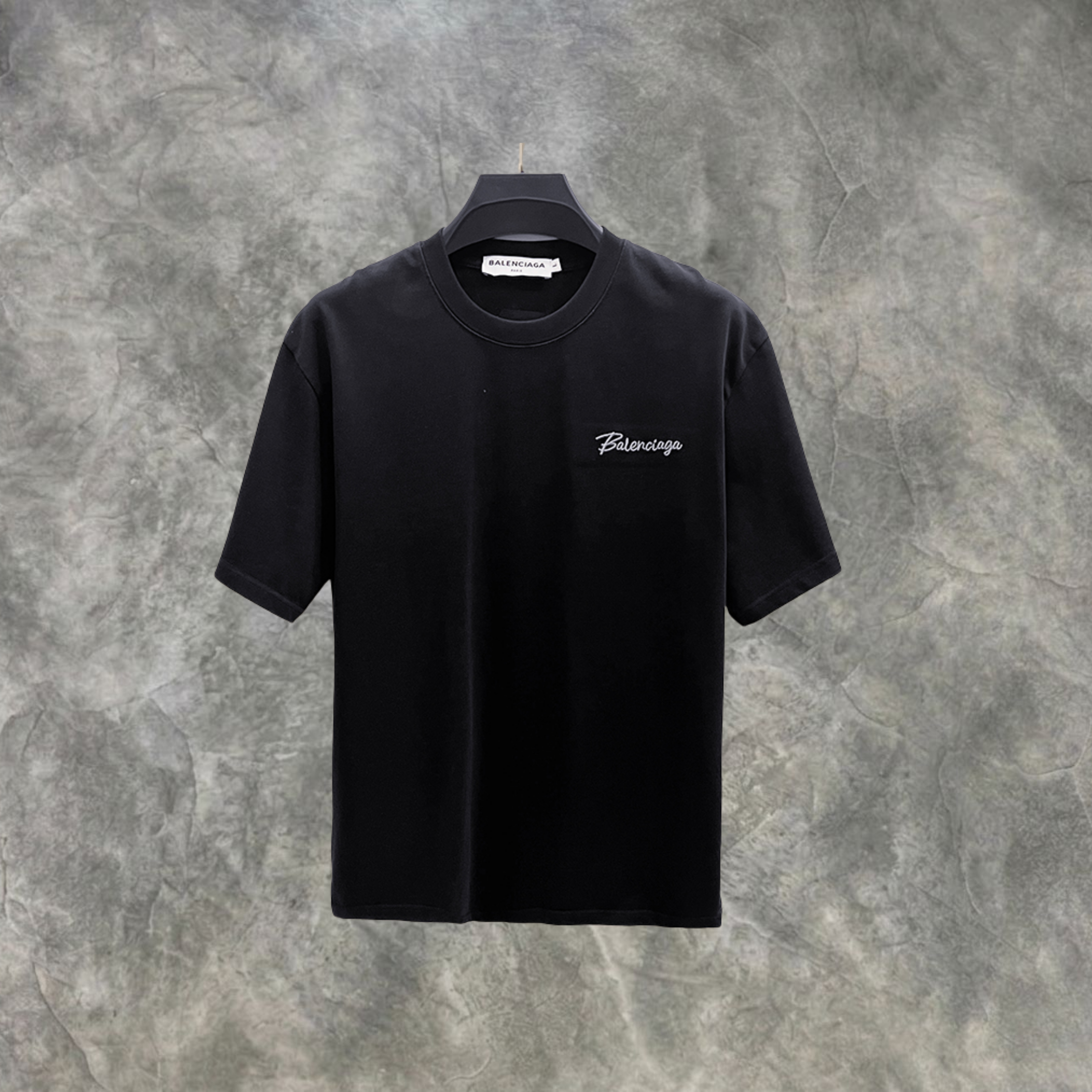 Elvare Club® T-Shirt