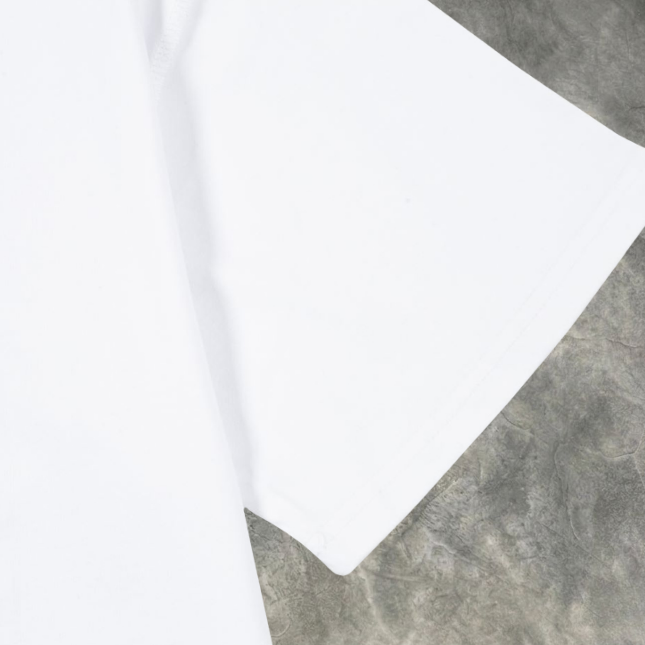 Elvare Club® T-shirt