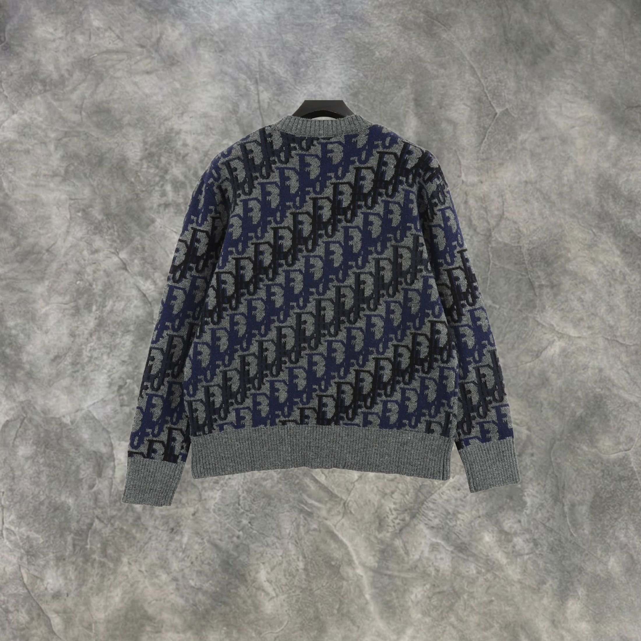 Elvare Club® Sweater