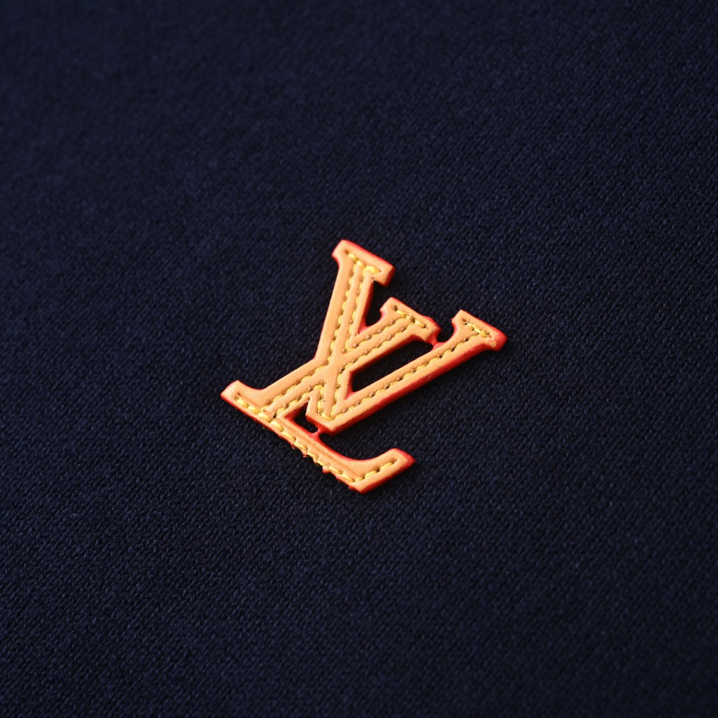 Elvare Club® T-shirt