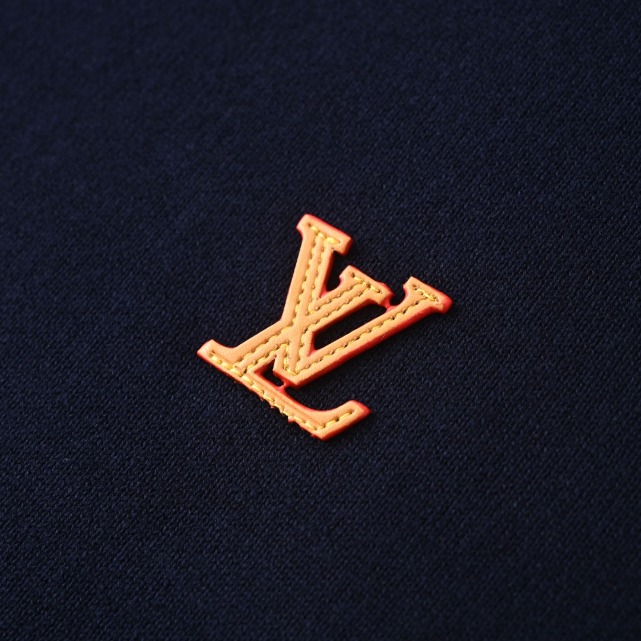 Elvare Club® T-shirt