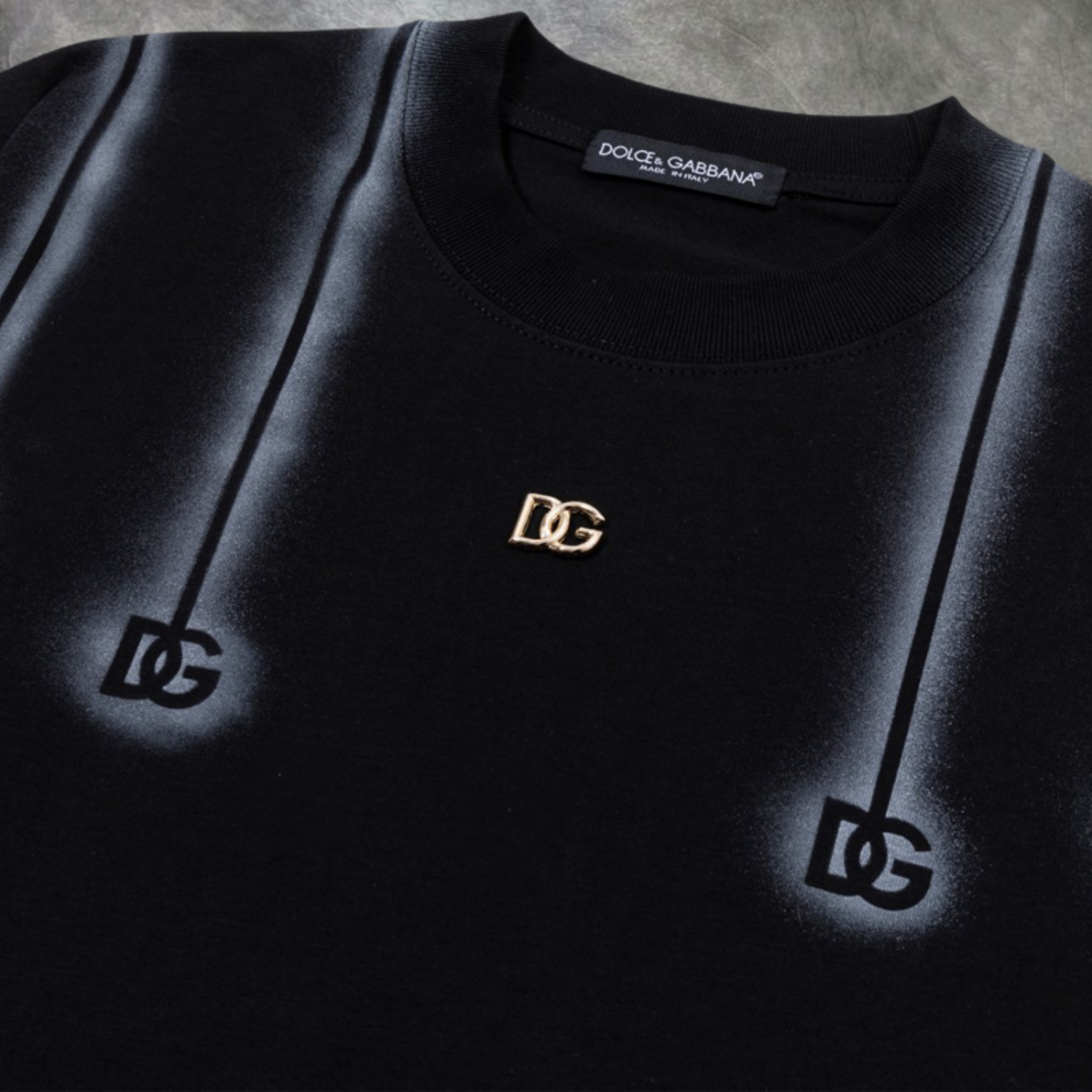 Elvare Club® T-Shirt
