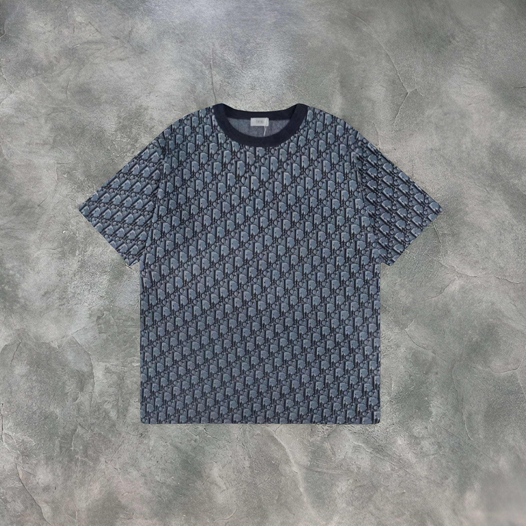 Elvare Club® T-Shirt