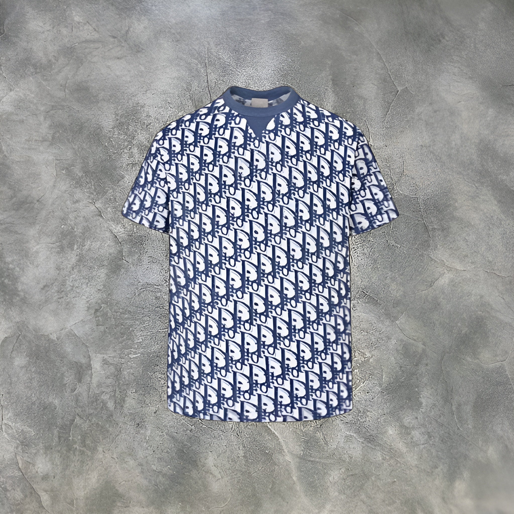 Elvare Club® T-Shirt