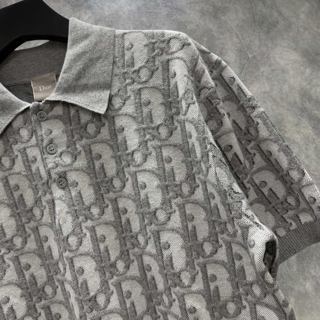 Elvare Club® T-shirt