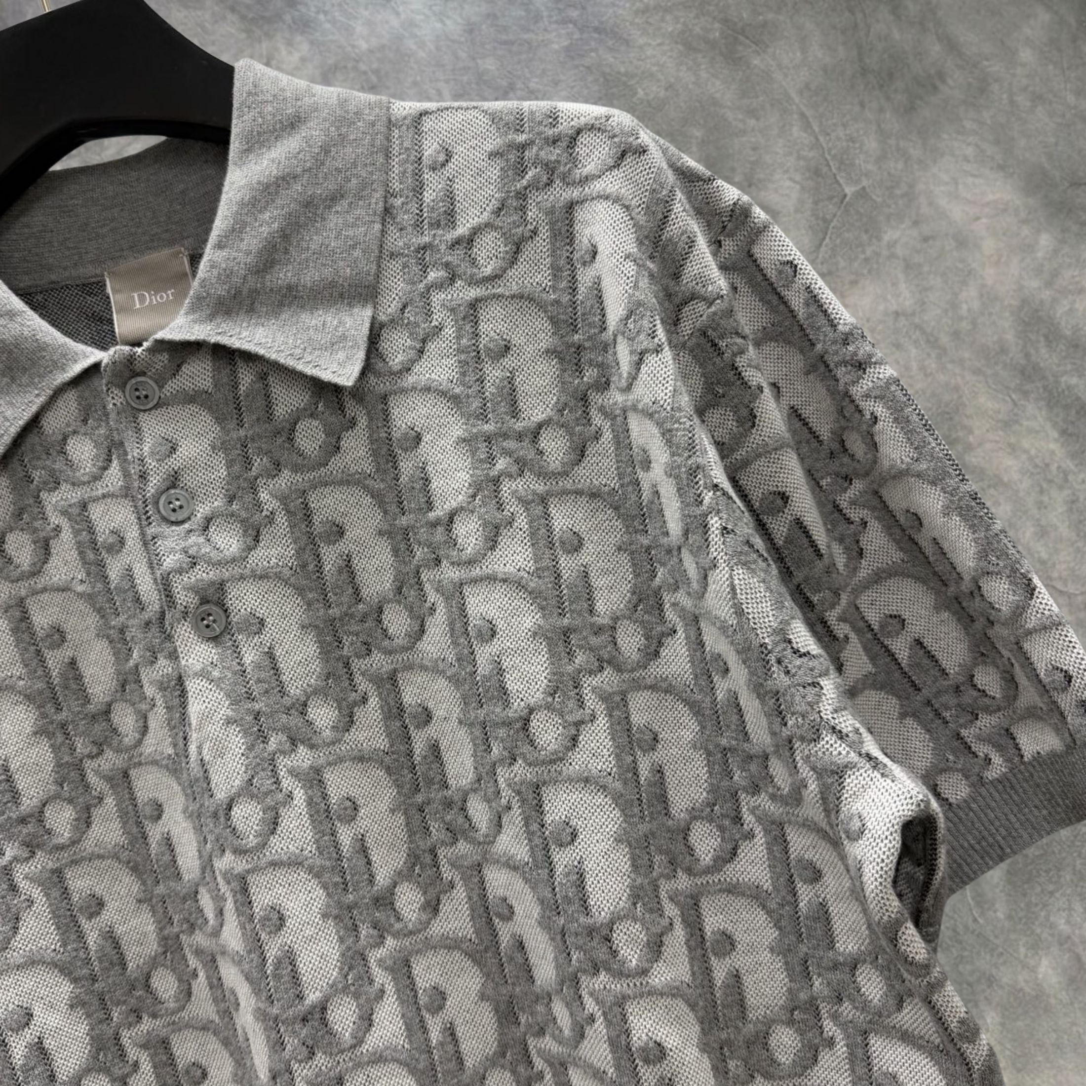 Elvare Club® T-shirt