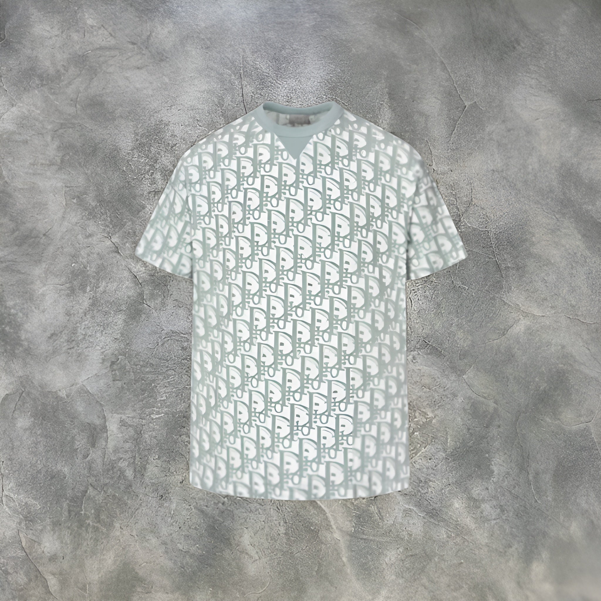 Elvare Club® T-Shirt