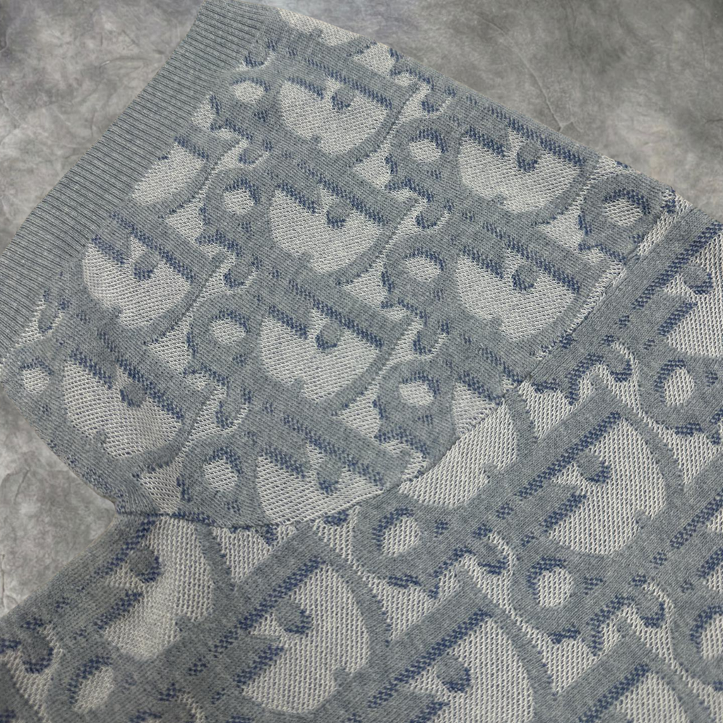 Elvare Club® T-Shirt