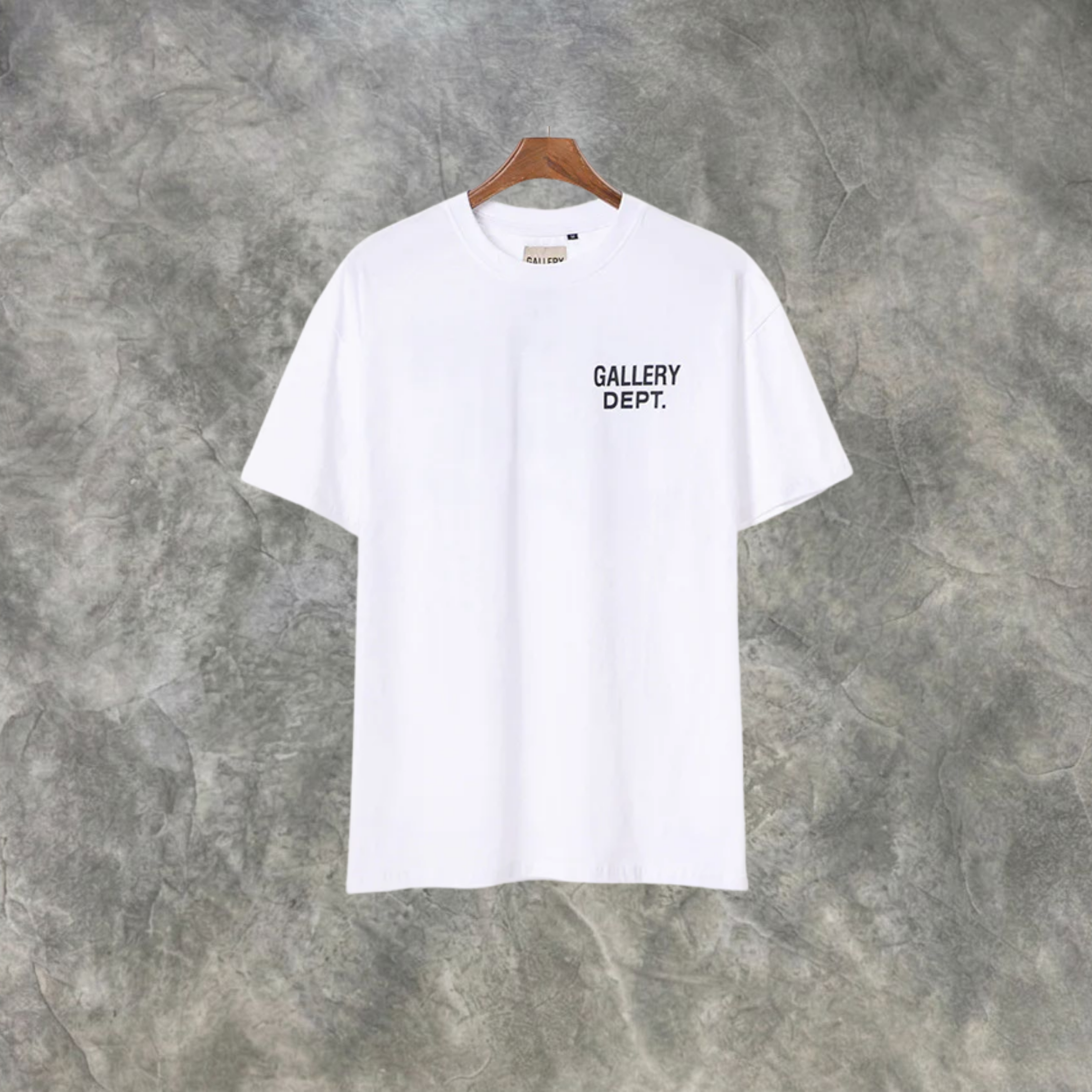 Elvare Club® T-Shirt