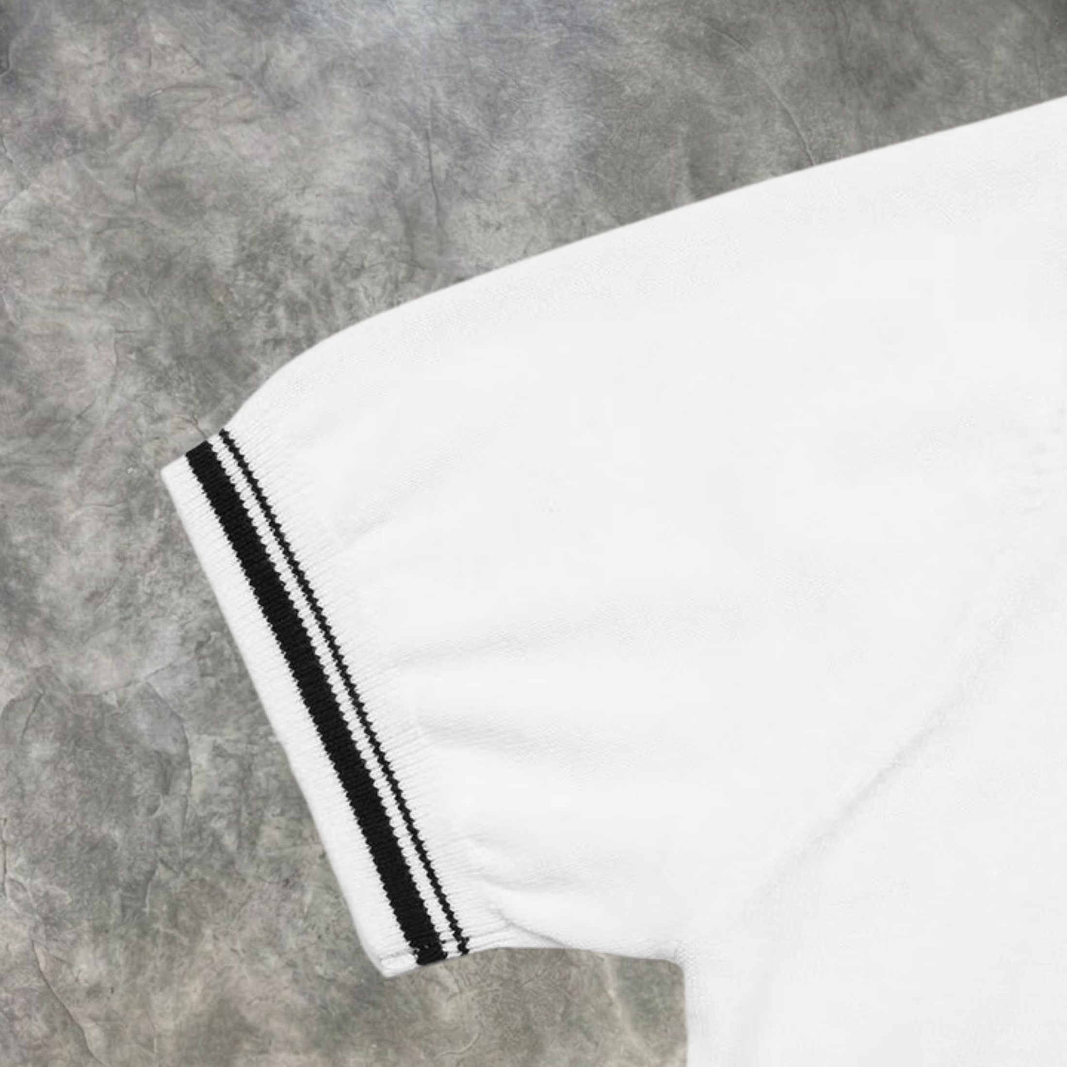 Elvare Club®  T-Shirts