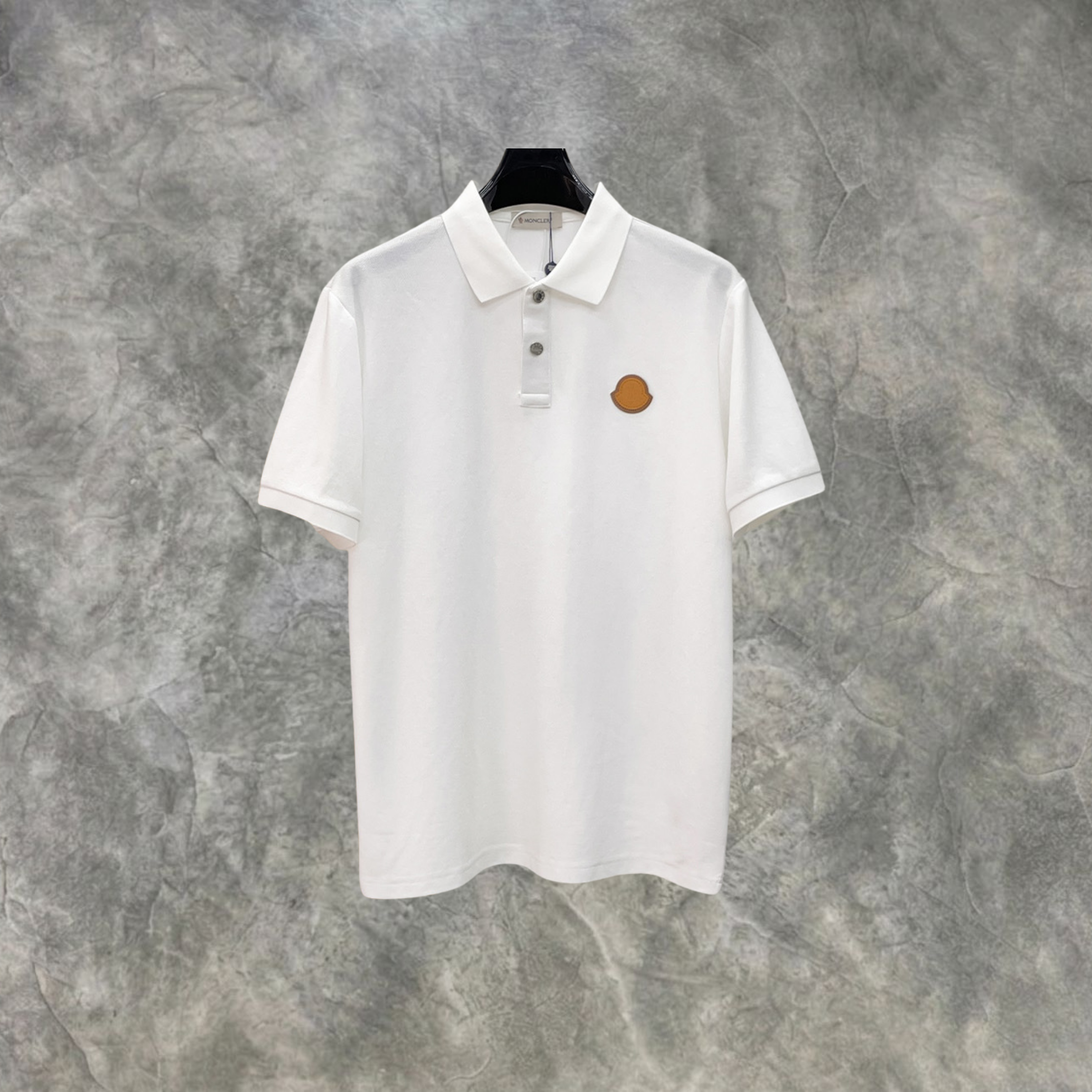 Elvare Club® T-shirt