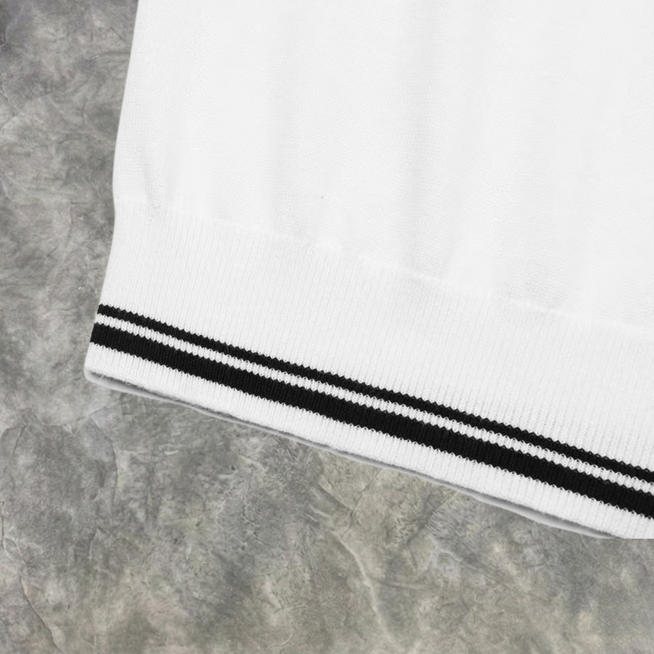Elvare Club®  T-Shirts
