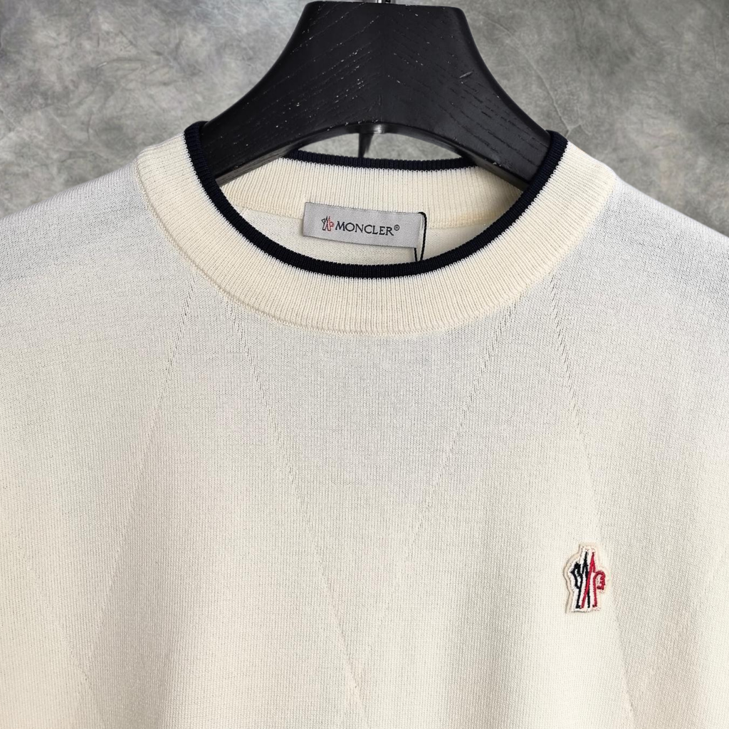Elvare Club® T-shirt