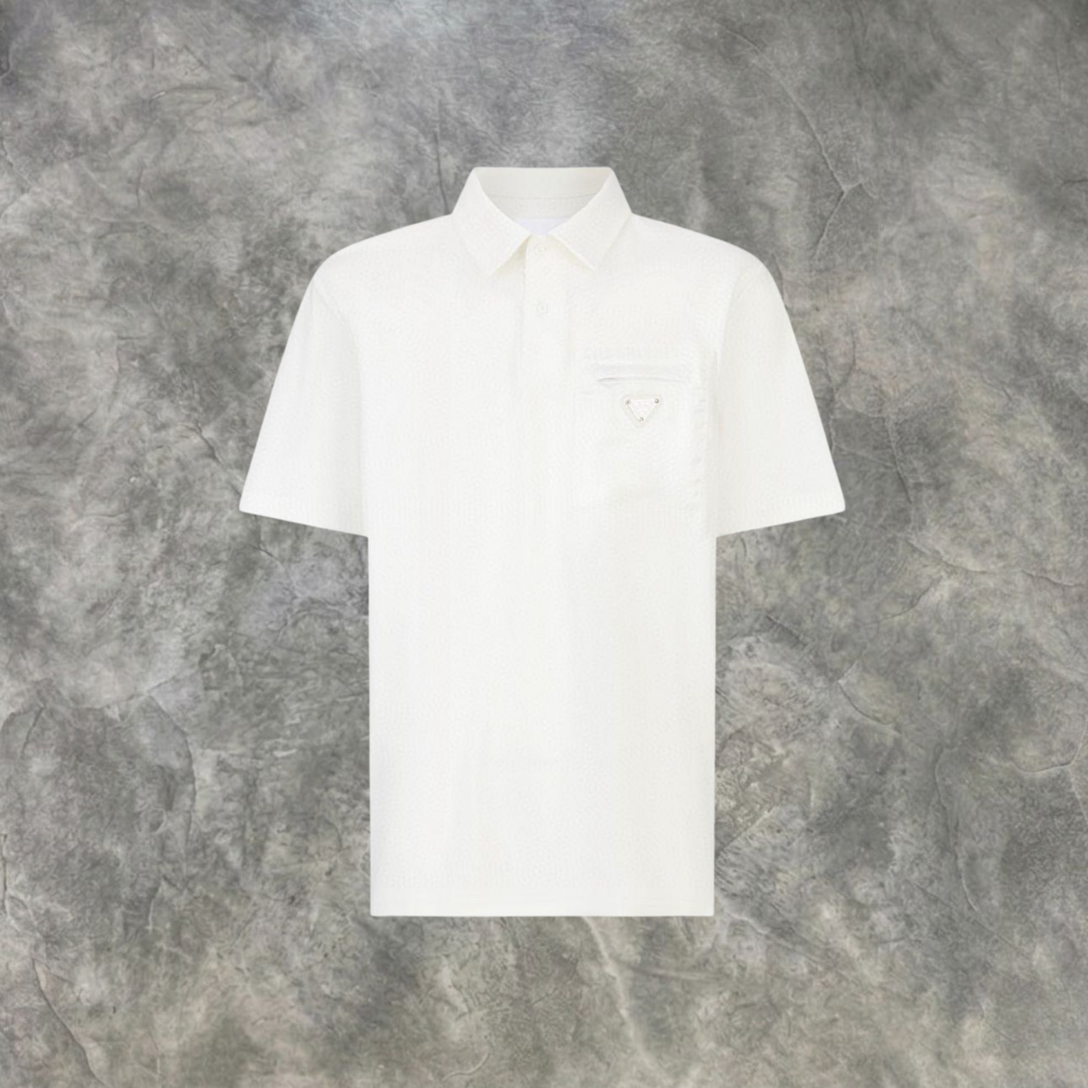 Elvare Club® T-Shirt