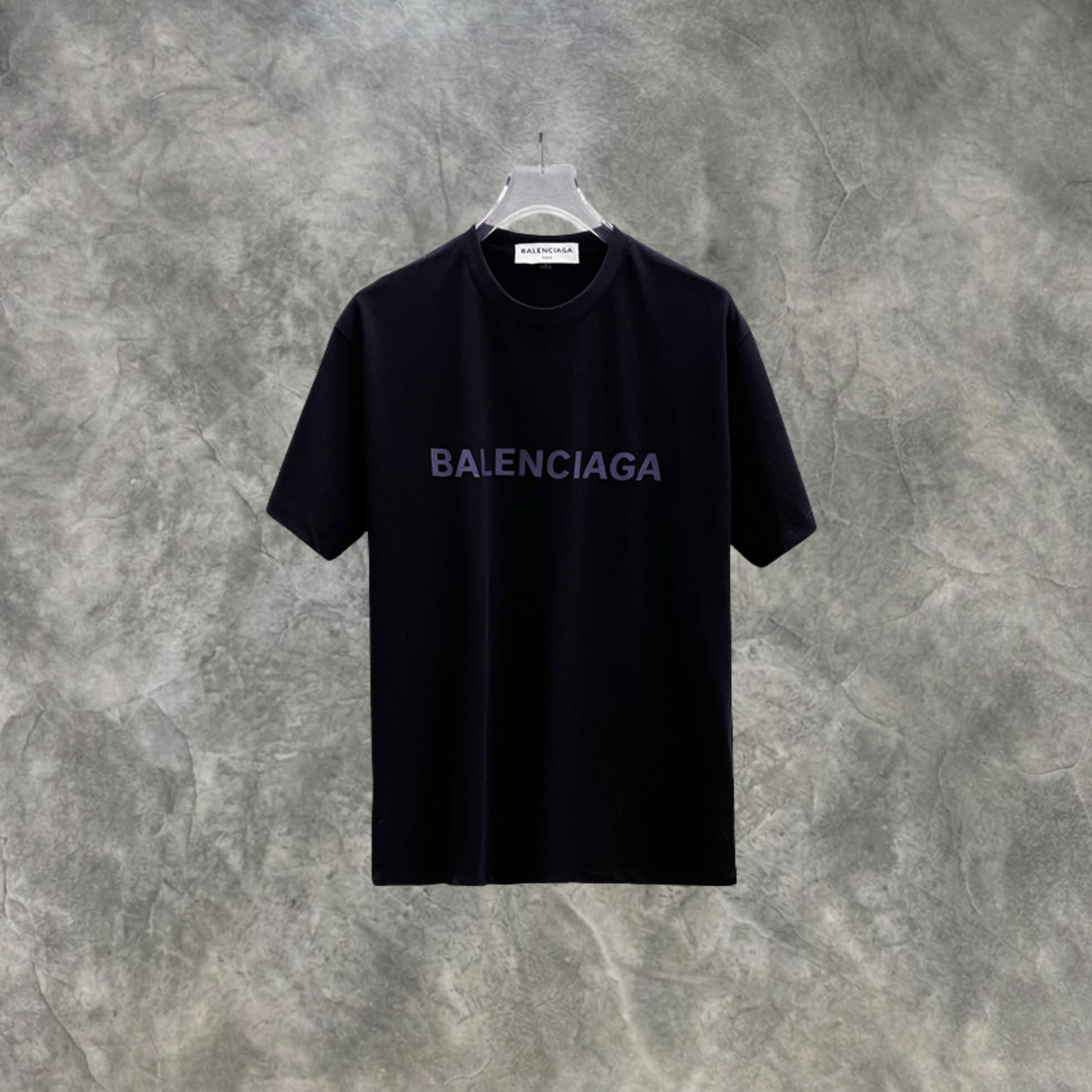 Elvare Club® T-Shirt