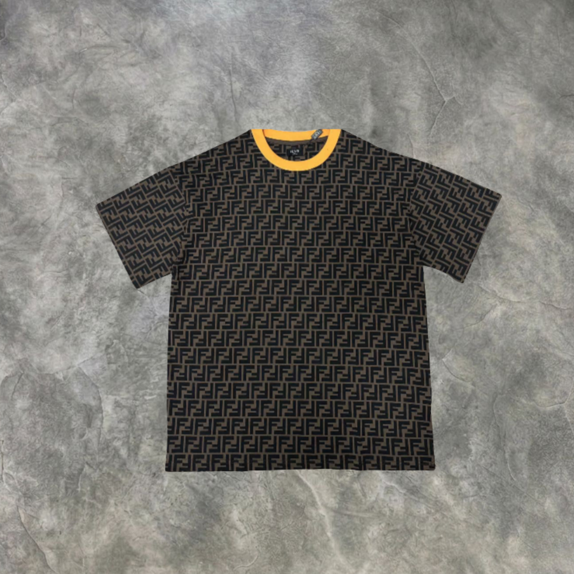 Elvare Club® T-Shirt