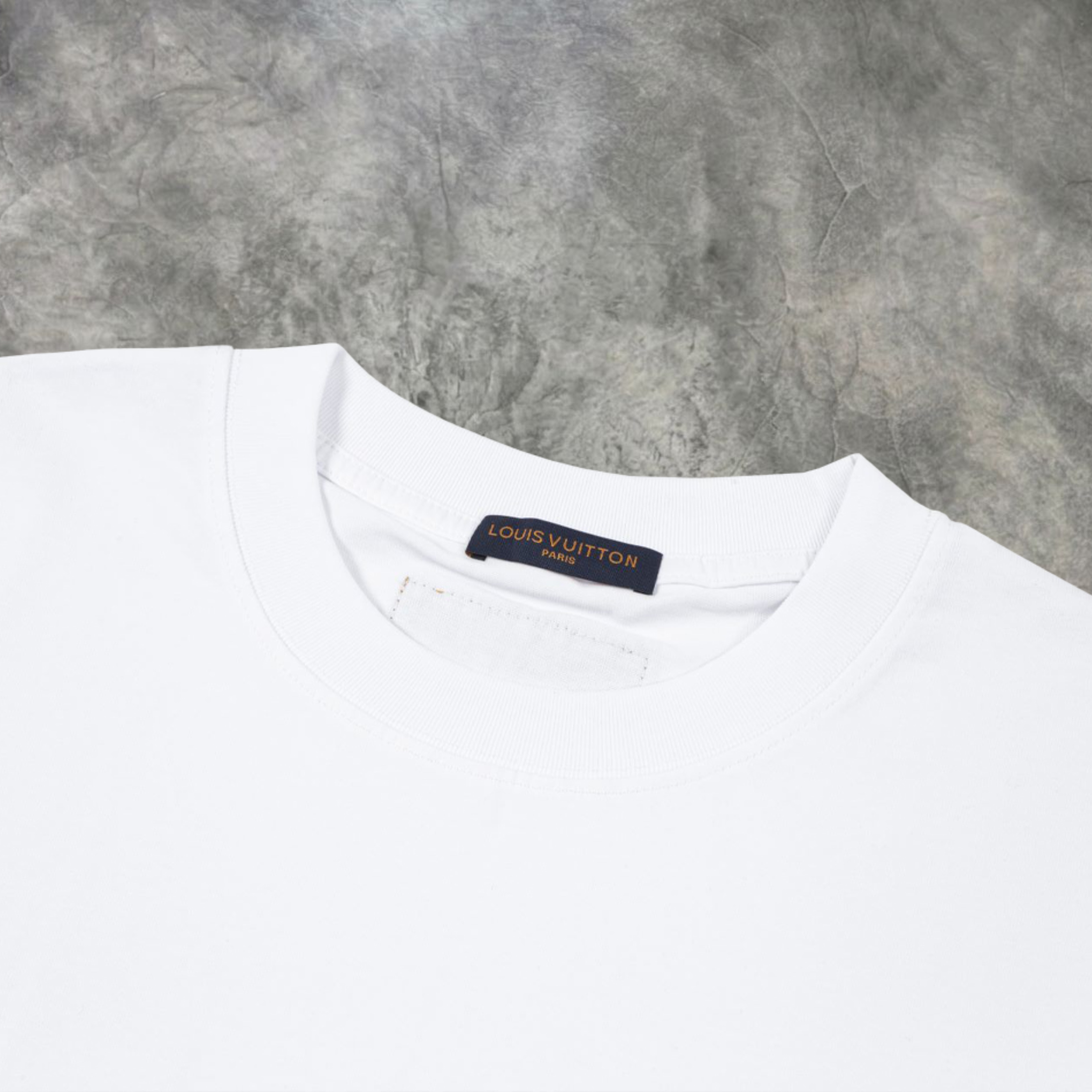 Elvare Club® T-Shirt