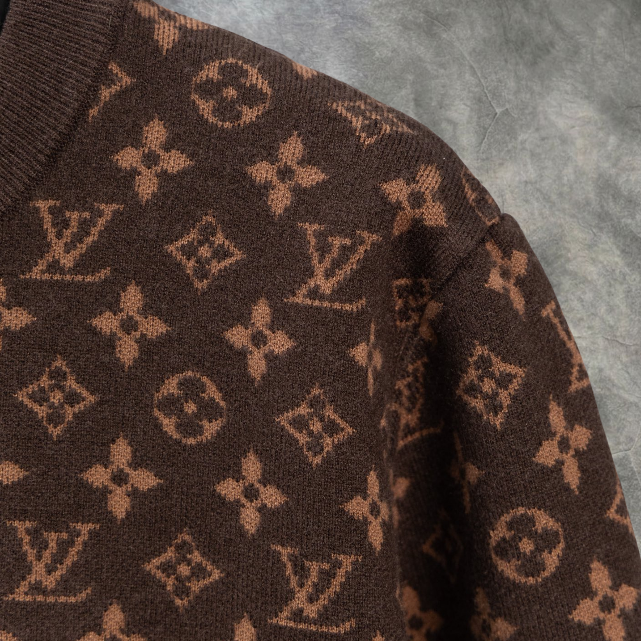 Elvare Club® Sweater