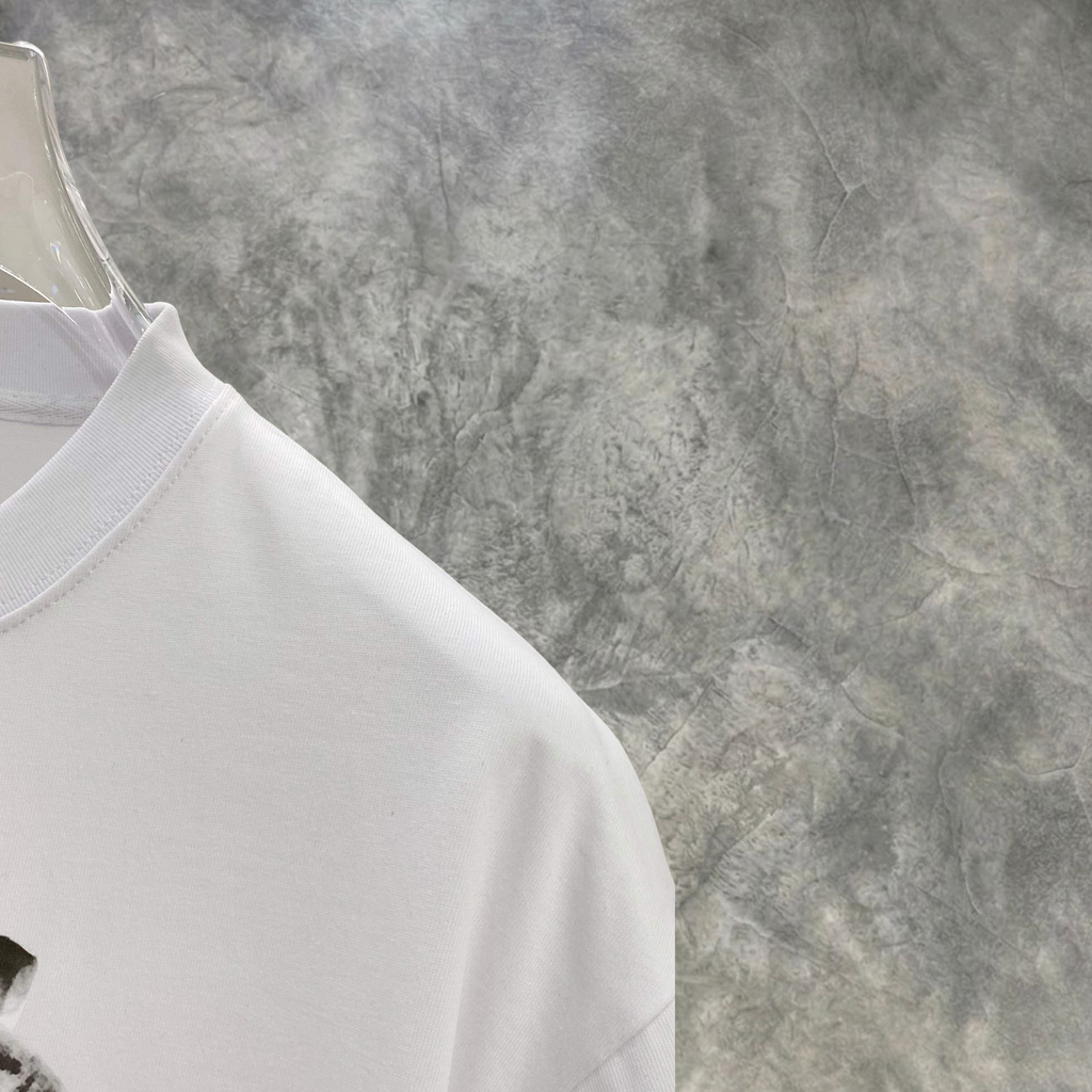 Elvare Club® T-shirt