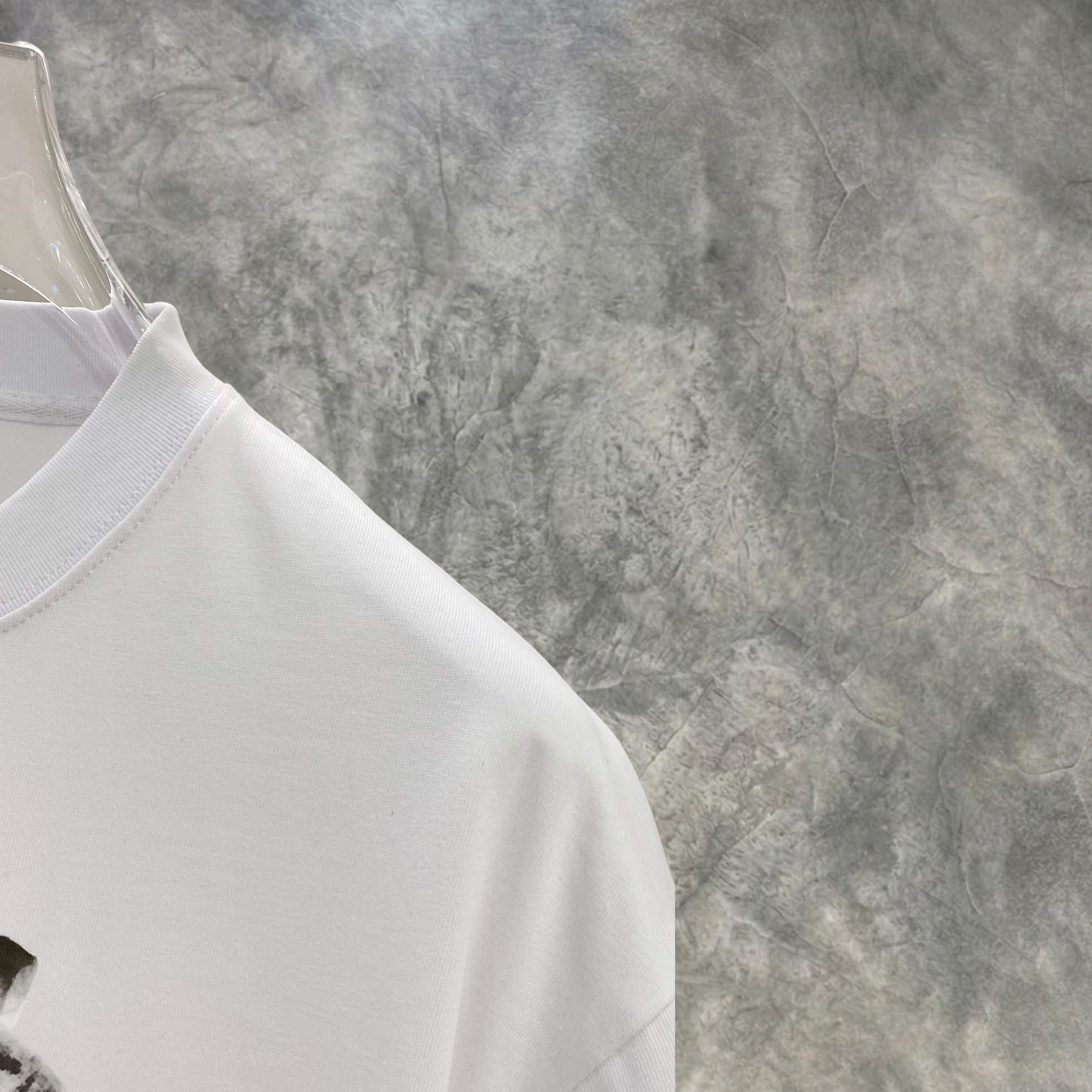Elvare Club® T-shirt