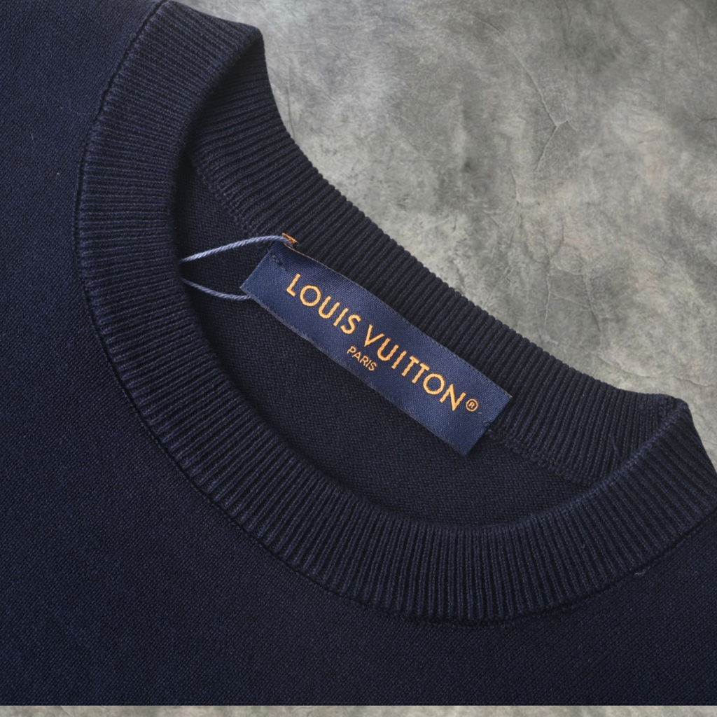 Elvare Club® T-shirt