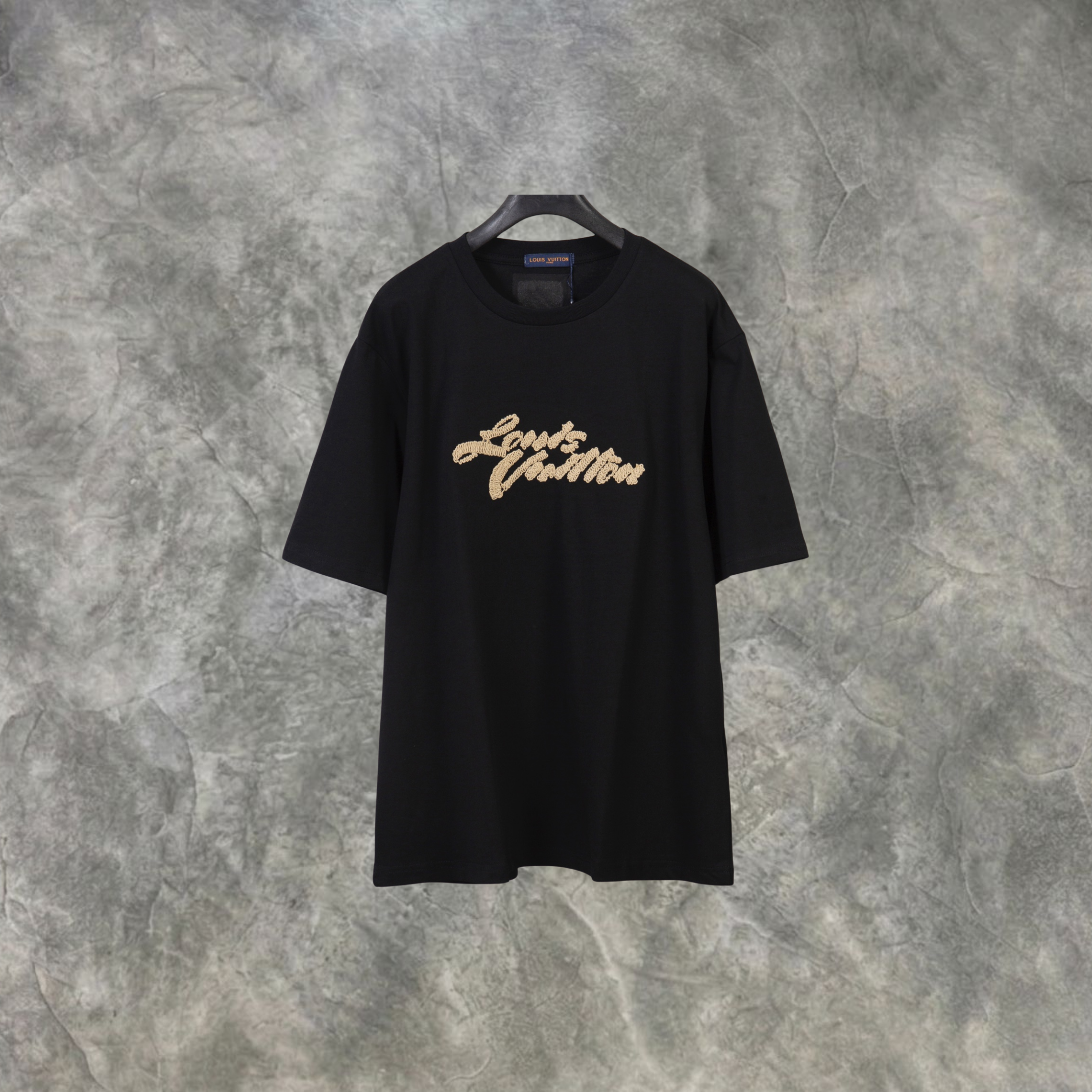 Elvare Club® T-shirt