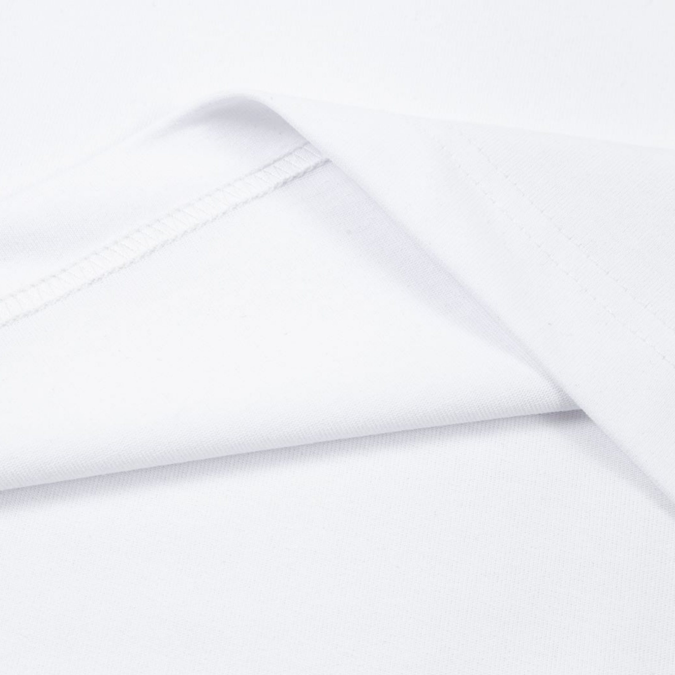 Elvare Club® T-Shirt