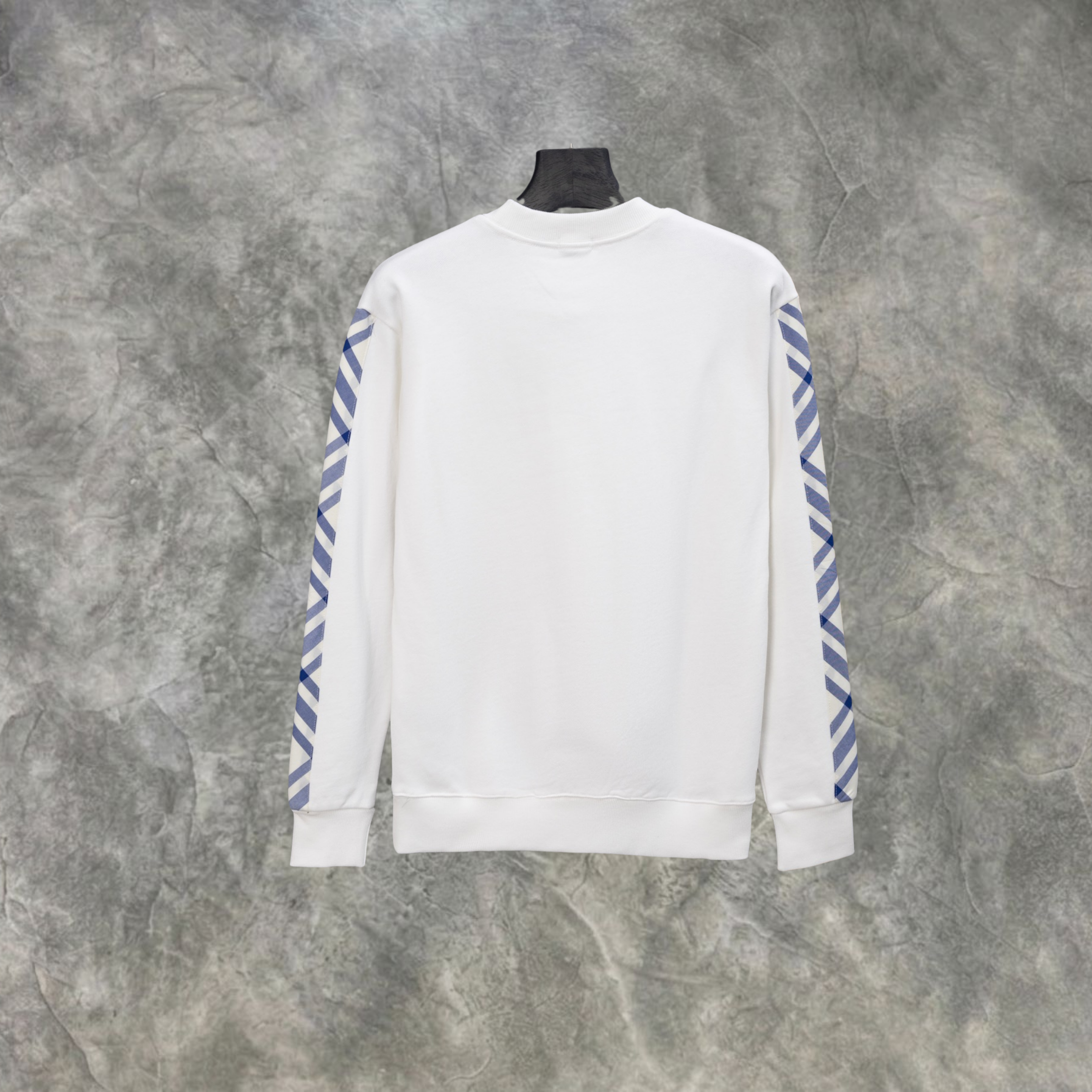 Elvare Club® Sweater