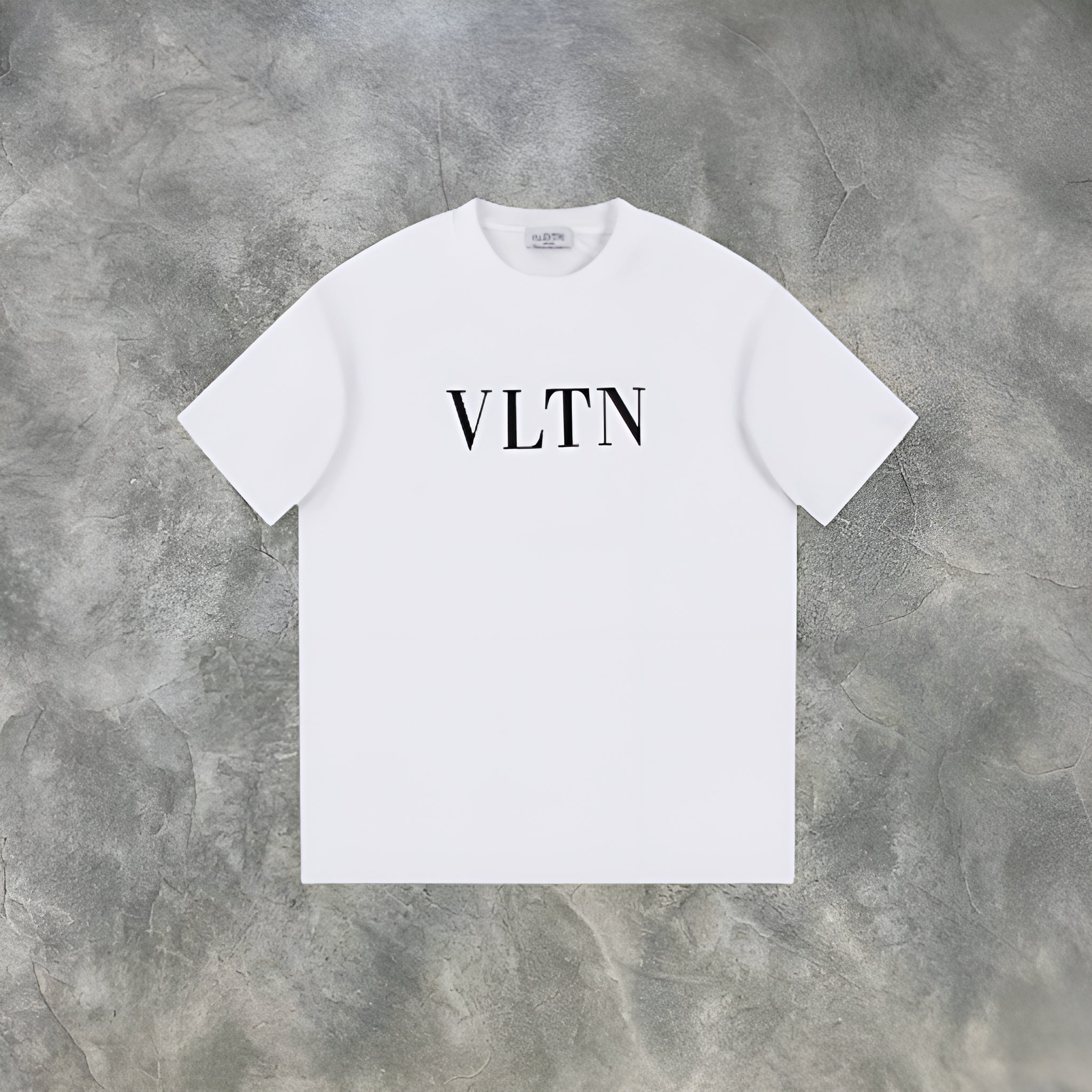 Elvare Club® T-Shirt