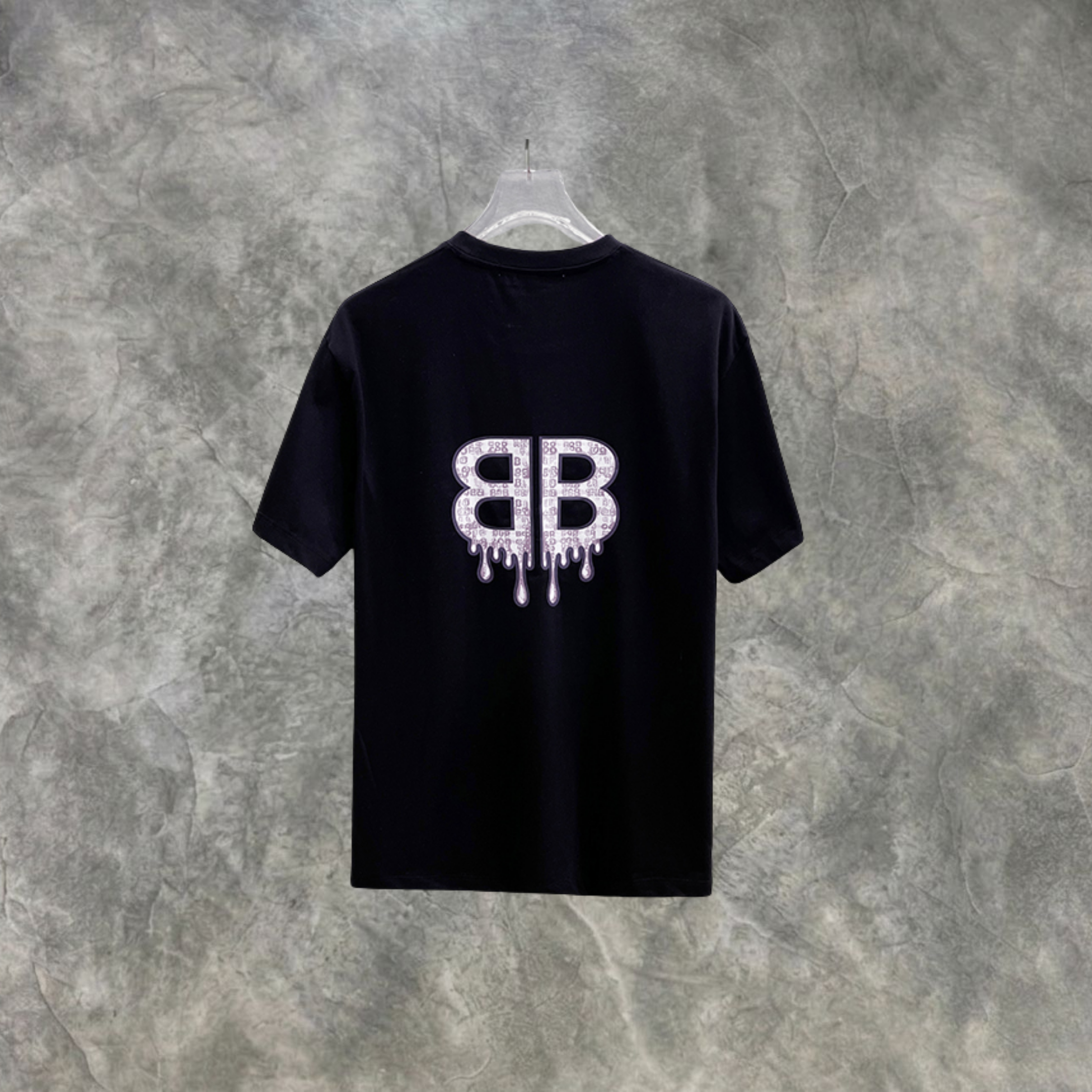 Elvare Club® T-Shirt