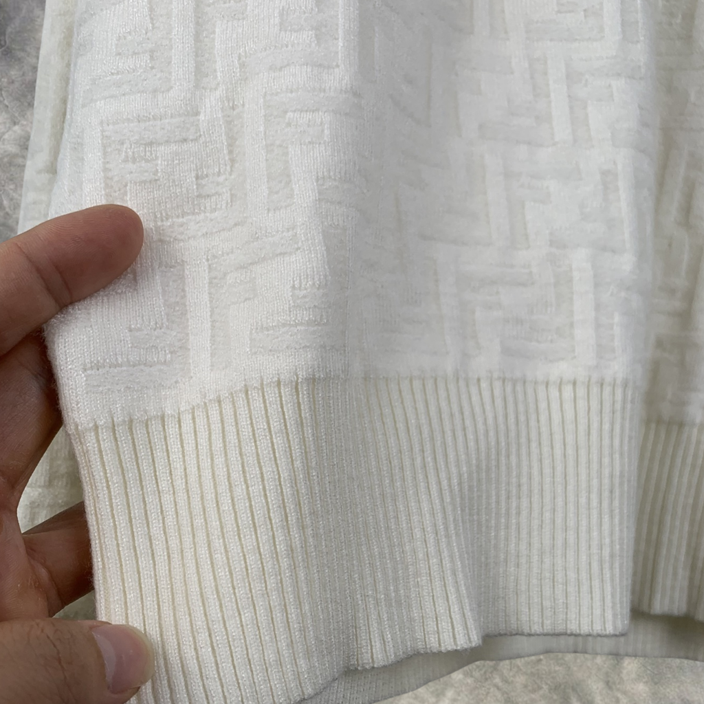 Elvare Club® Sweater