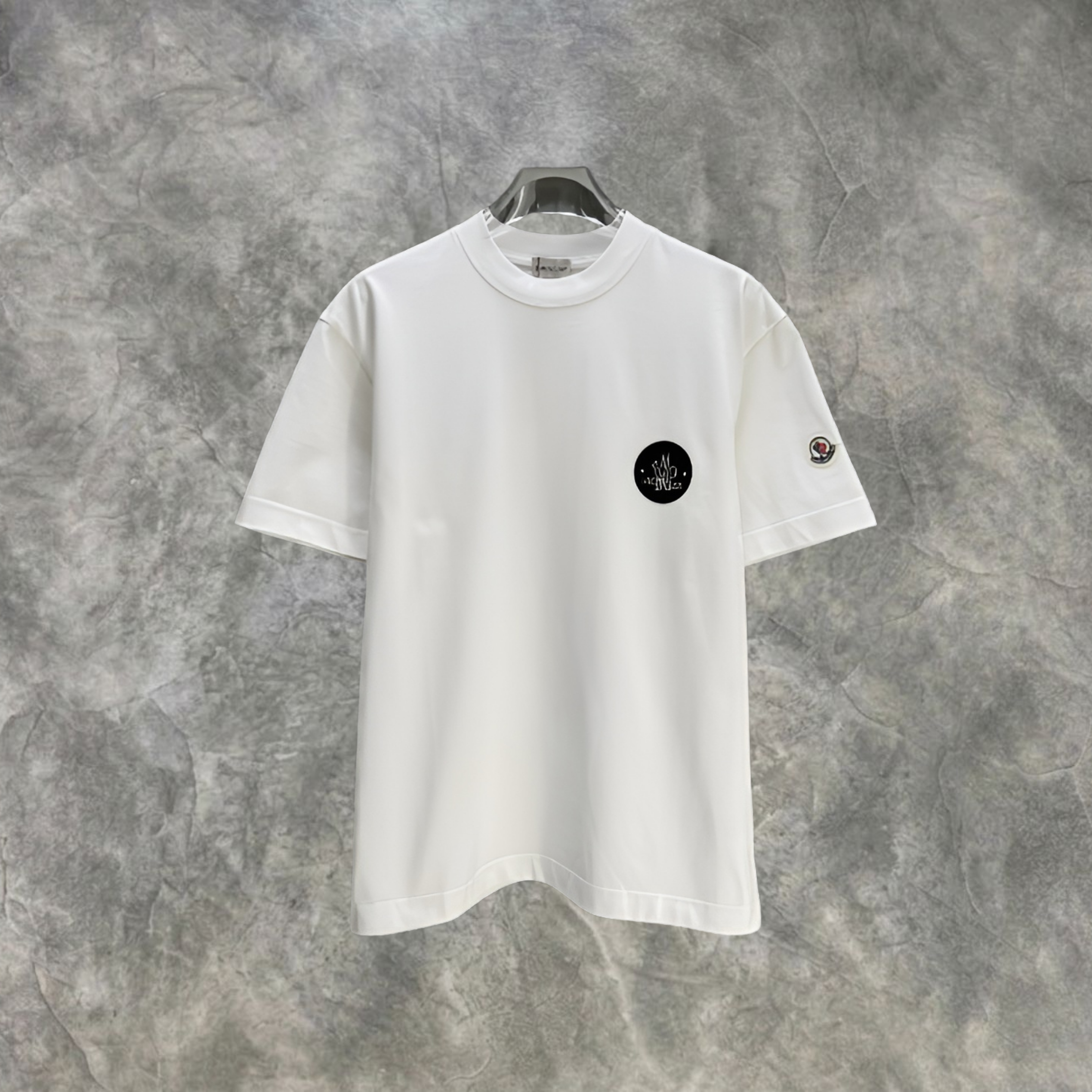 Elvare Club® T-Shirt