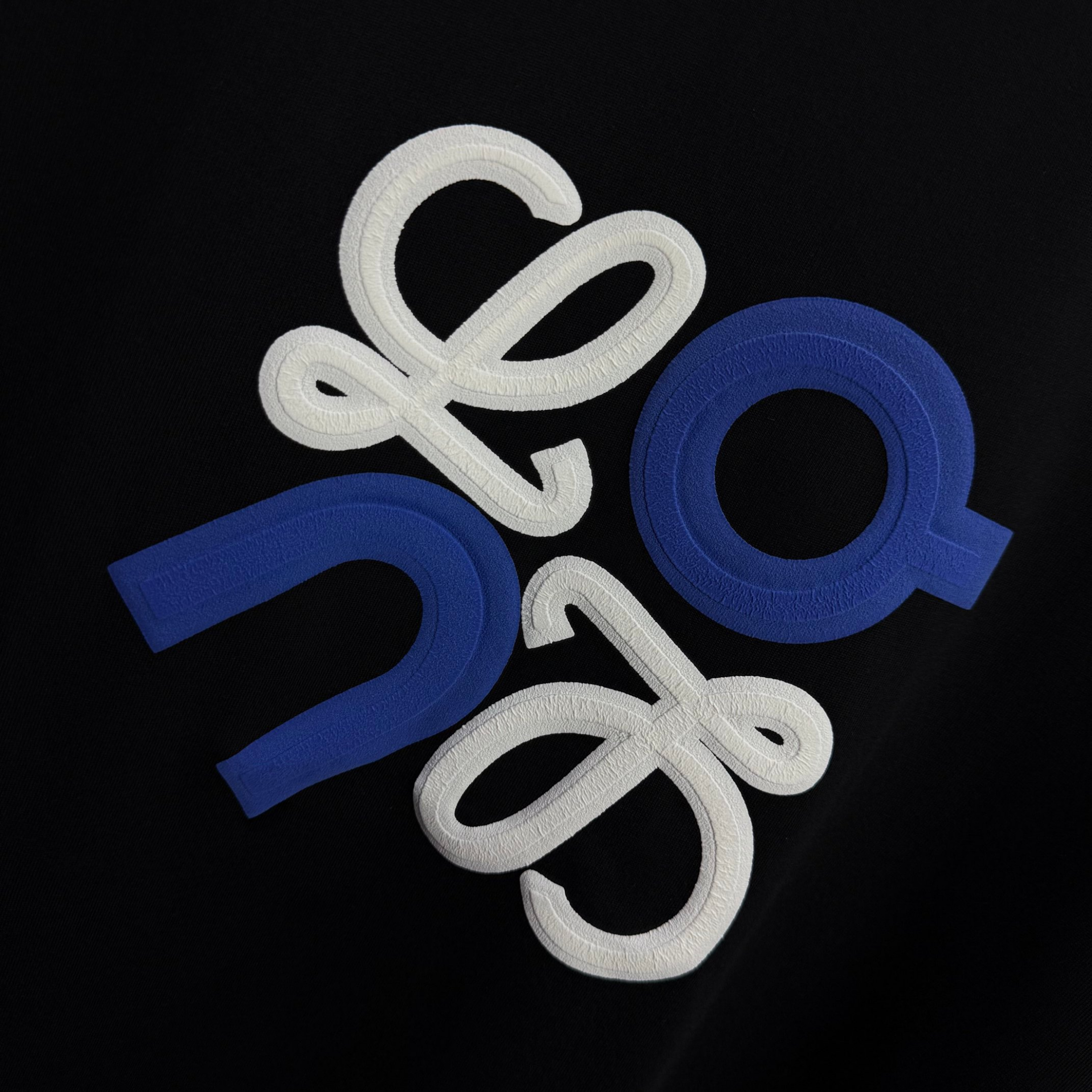 Elvare Club® T-Shirt
