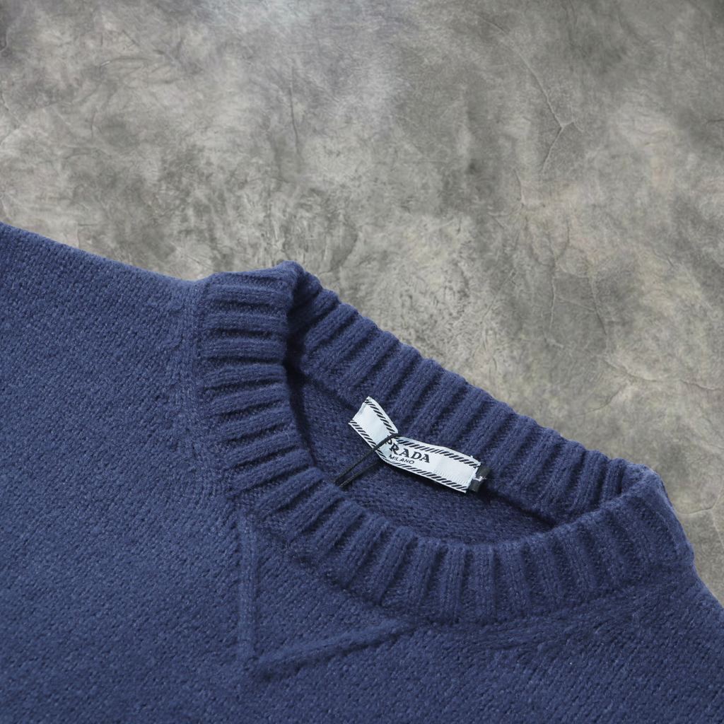 Elvare Club® Sweater