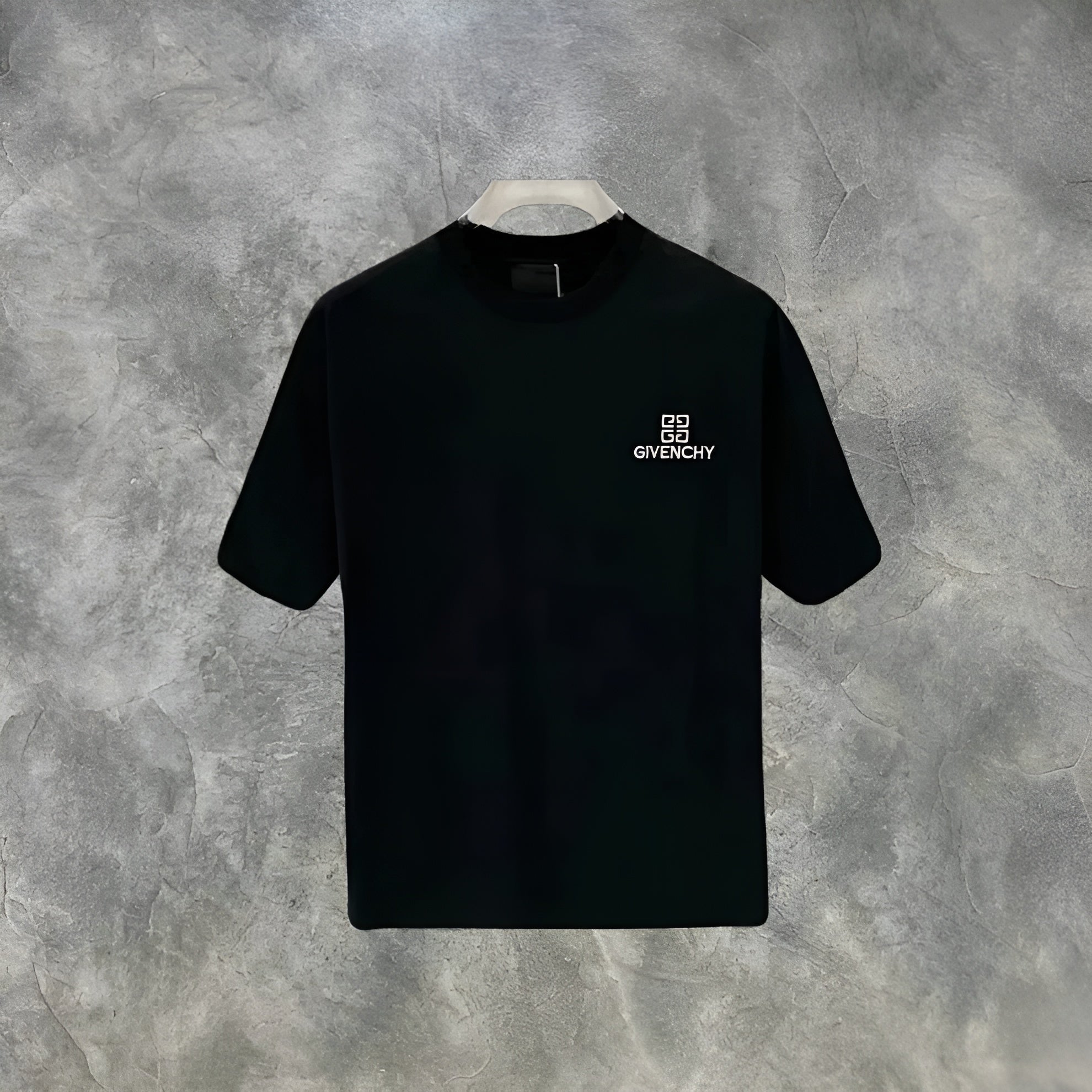 Elvare Club® T-Shirt