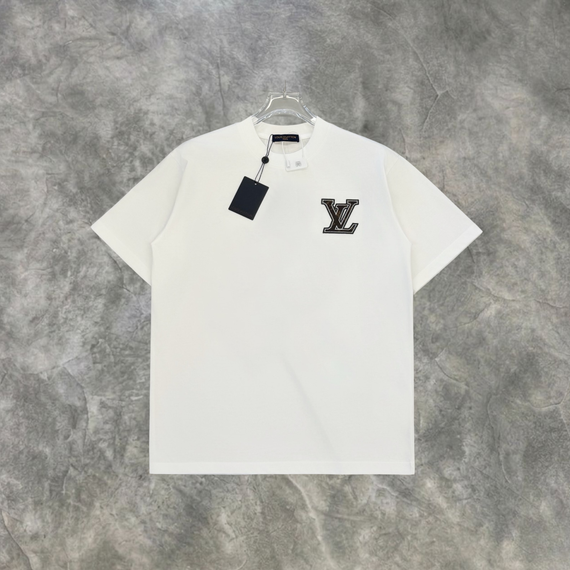 Elvare Club® T-shirt