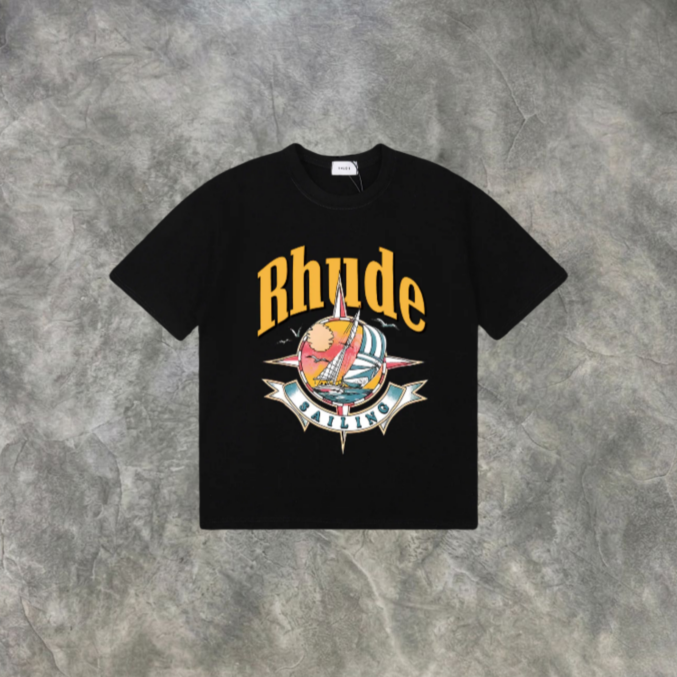 Elvare Club® T-Shirt