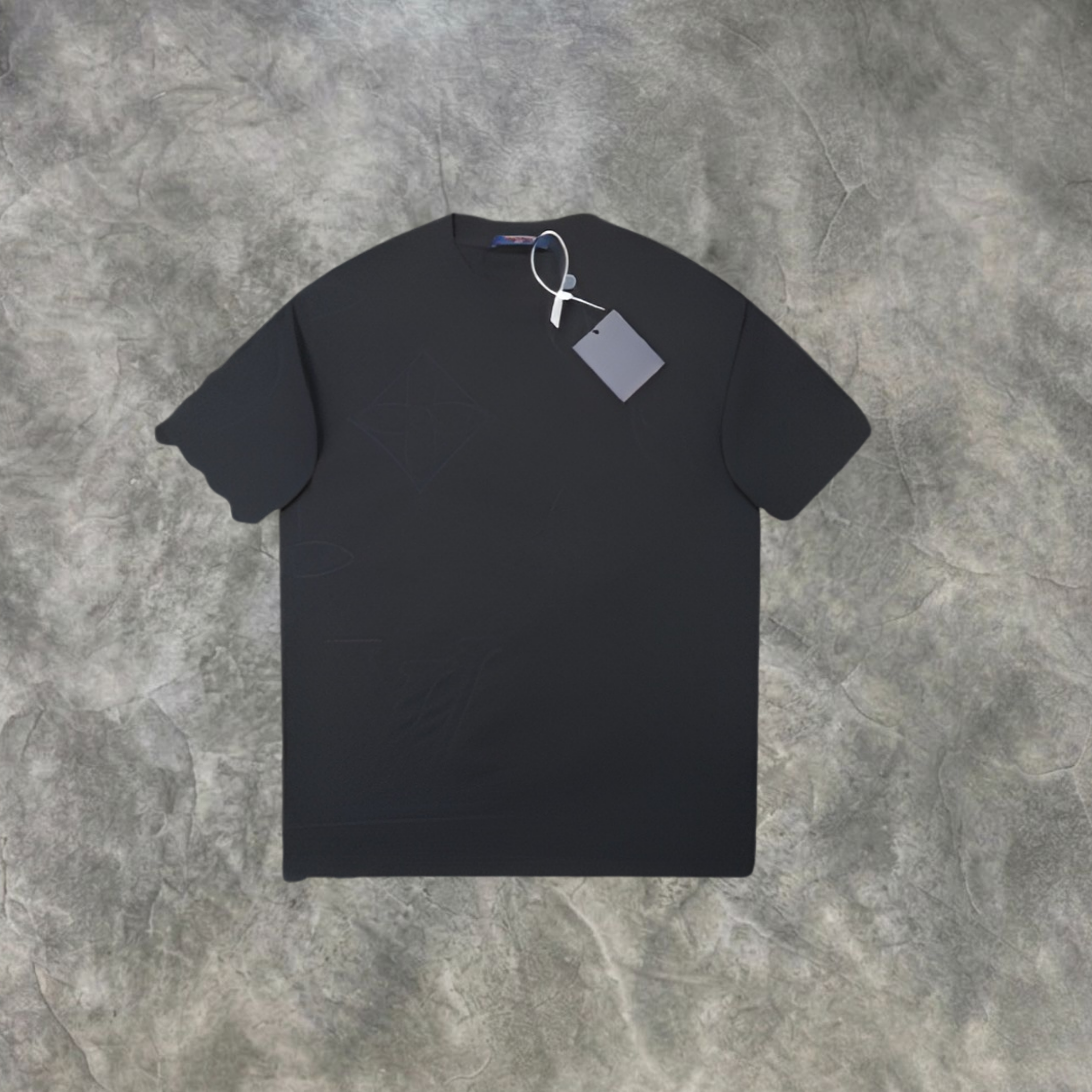 Elvare Club® T-Shirt