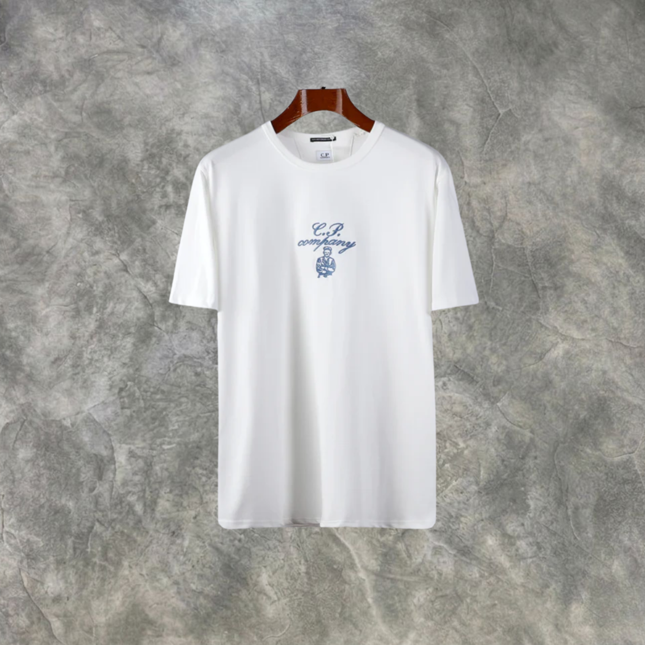 Elvare Club® T-Shirt