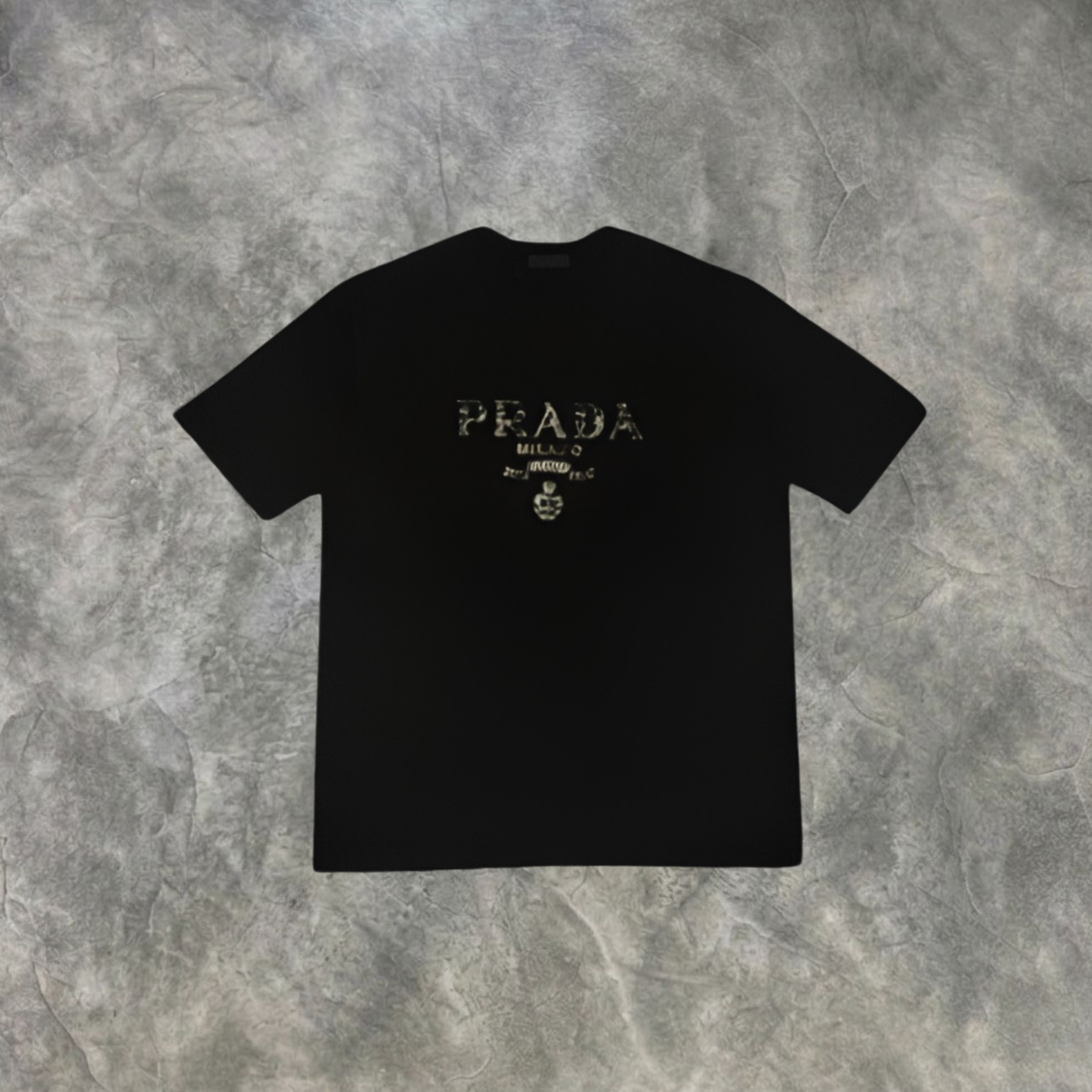Elvare Club® T-Shirt