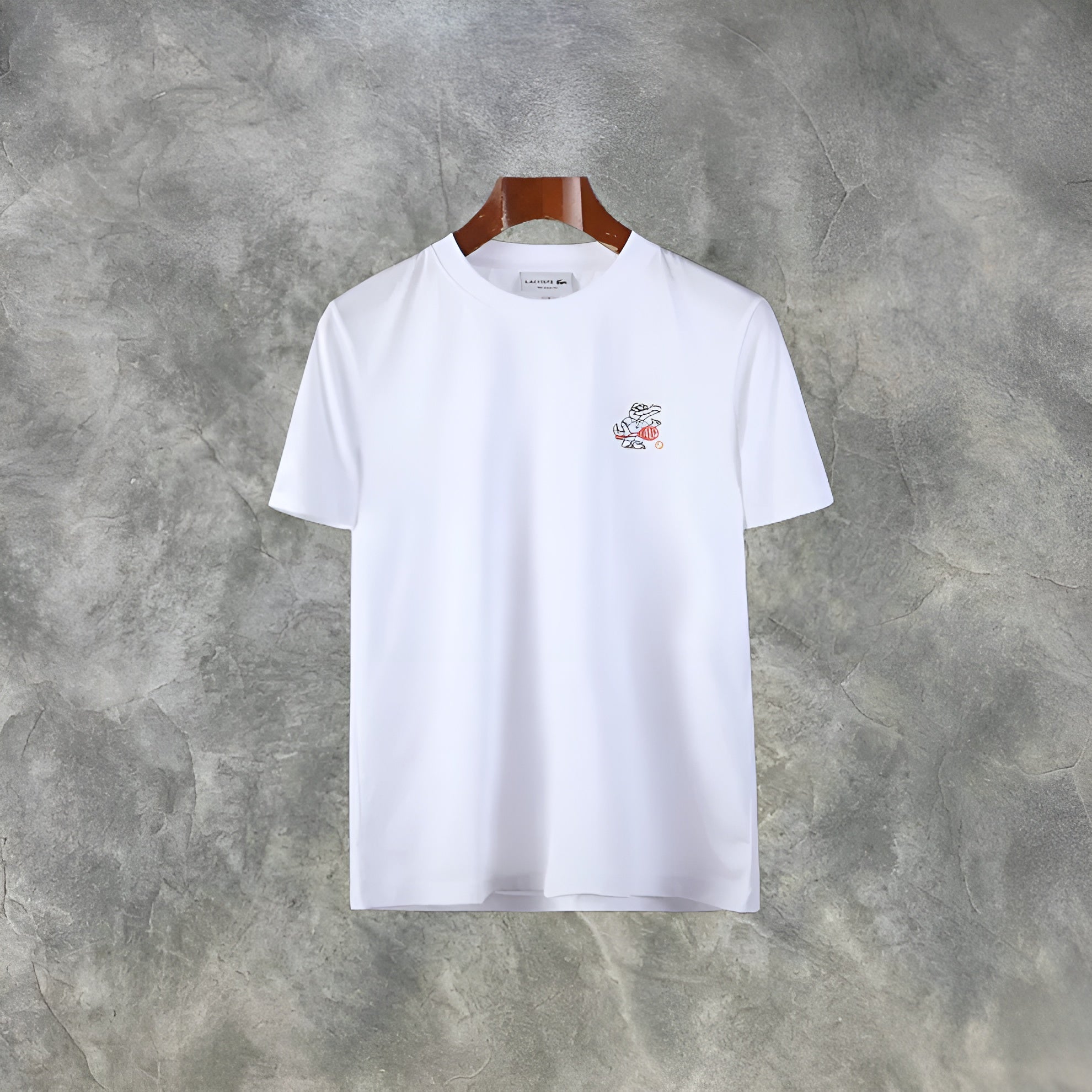Elvare Club® T-Shirt